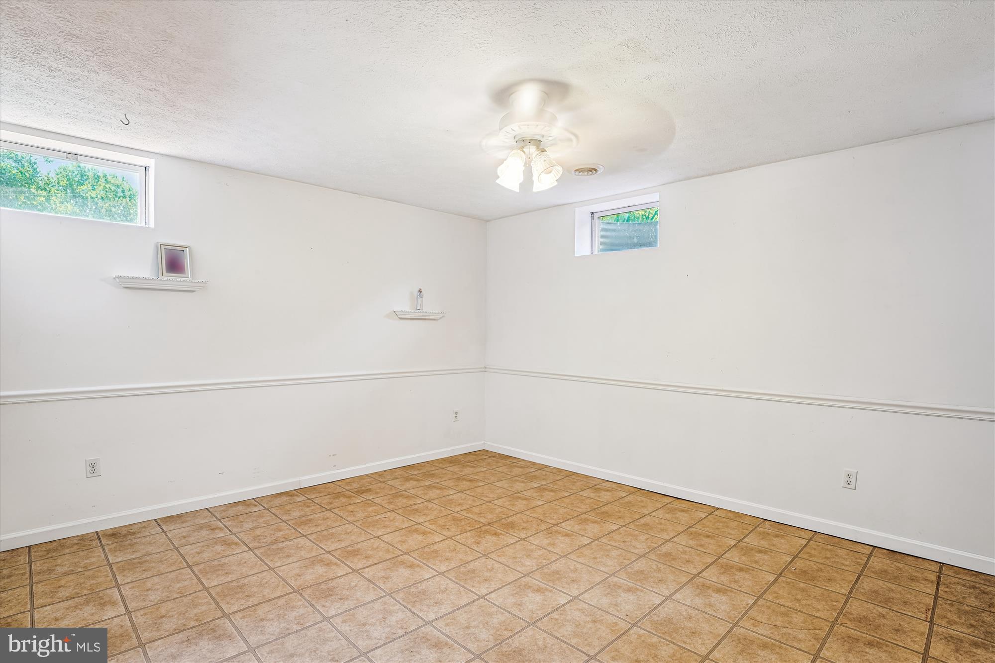 ANCIENT OAK - Residential