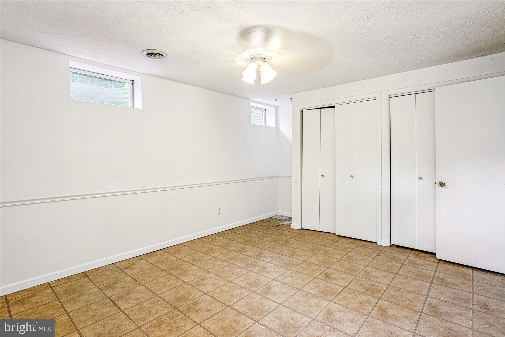 ANCIENT OAK - Residential