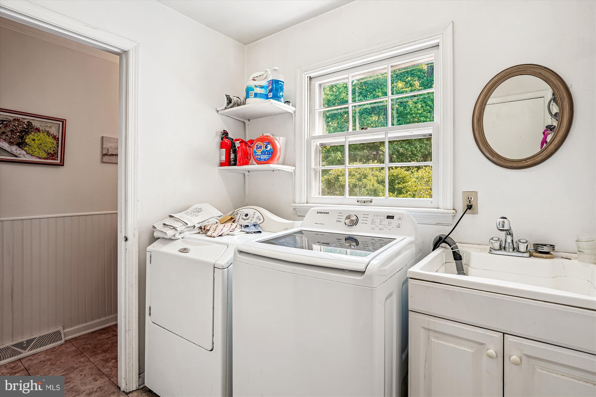 ANCIENT OAK - Residential