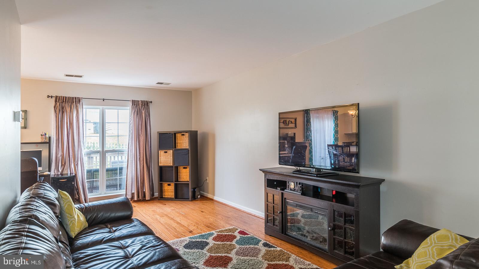 WAYSIDE VILLAGE - Residential