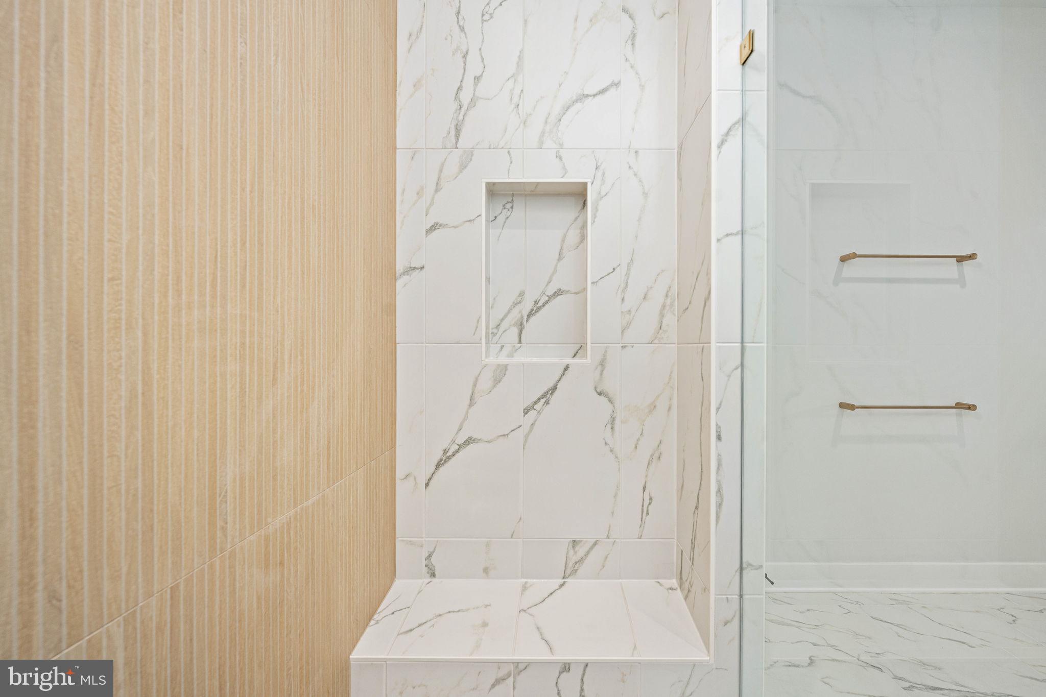 ROSNI ESTATES - Residential