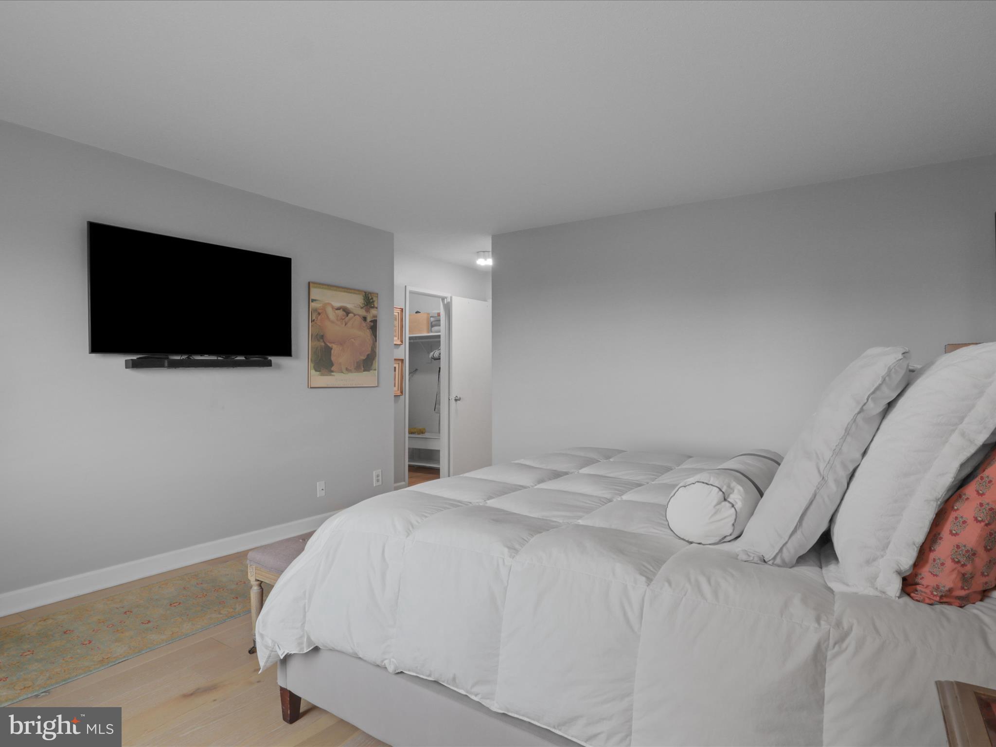 ROTONDA - Residential