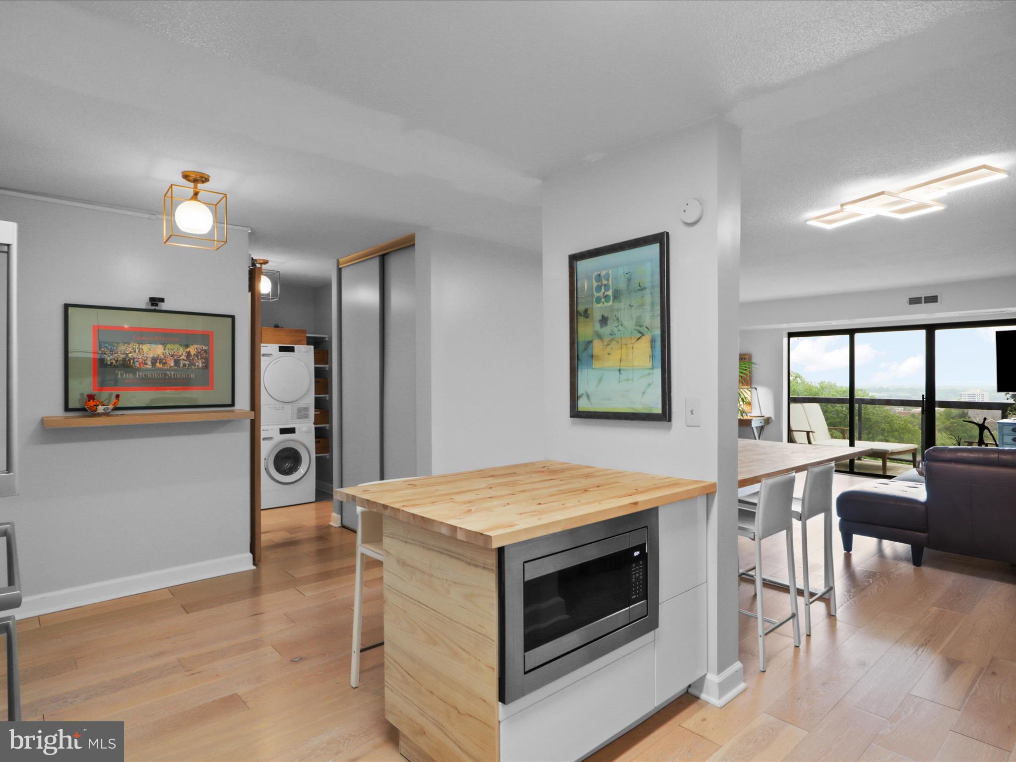 ROTONDA - Residential