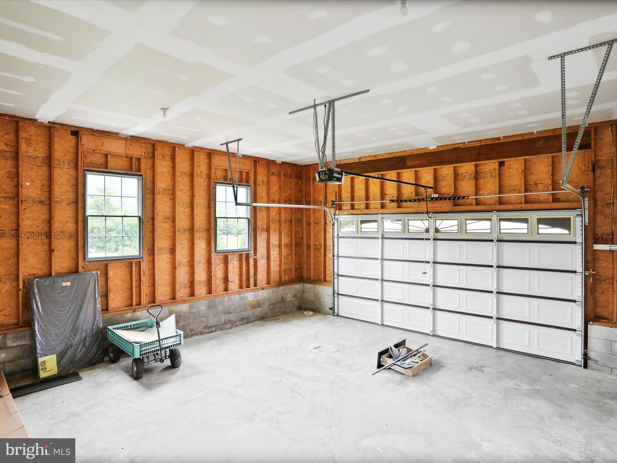 WILLOW BROOK - Residential