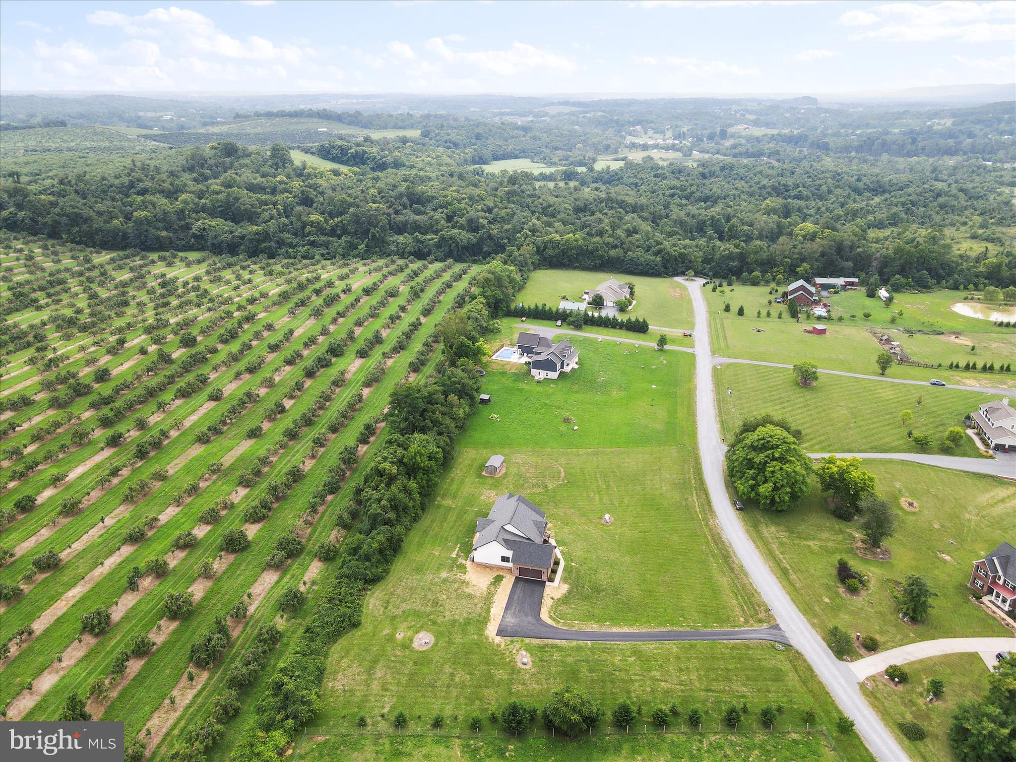 WILLOW BROOK - Residential