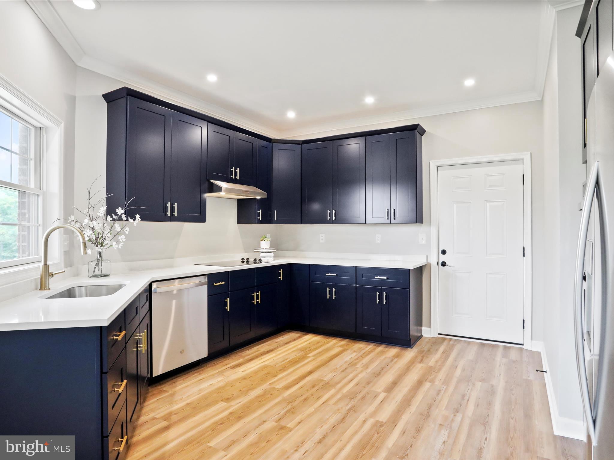 WILLOW BROOK - Residential