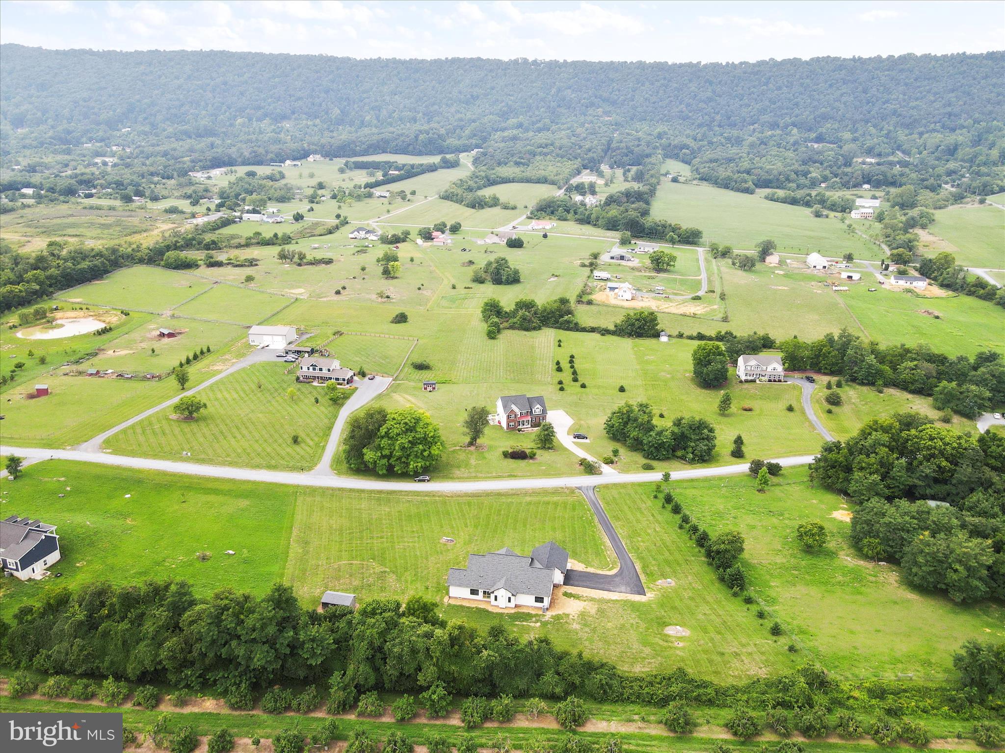 WILLOW BROOK - Residential