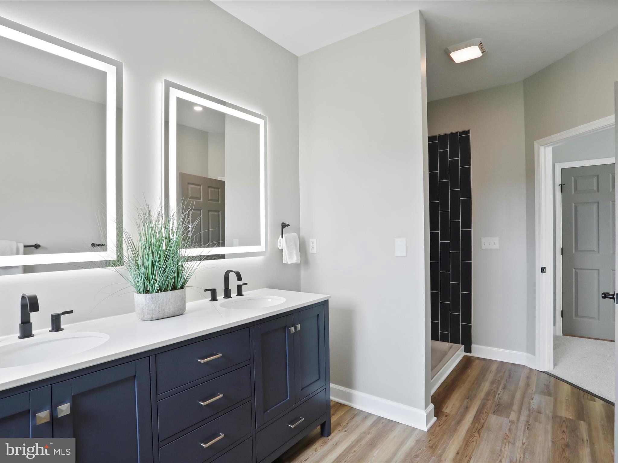 WILLOW BROOK - Residential