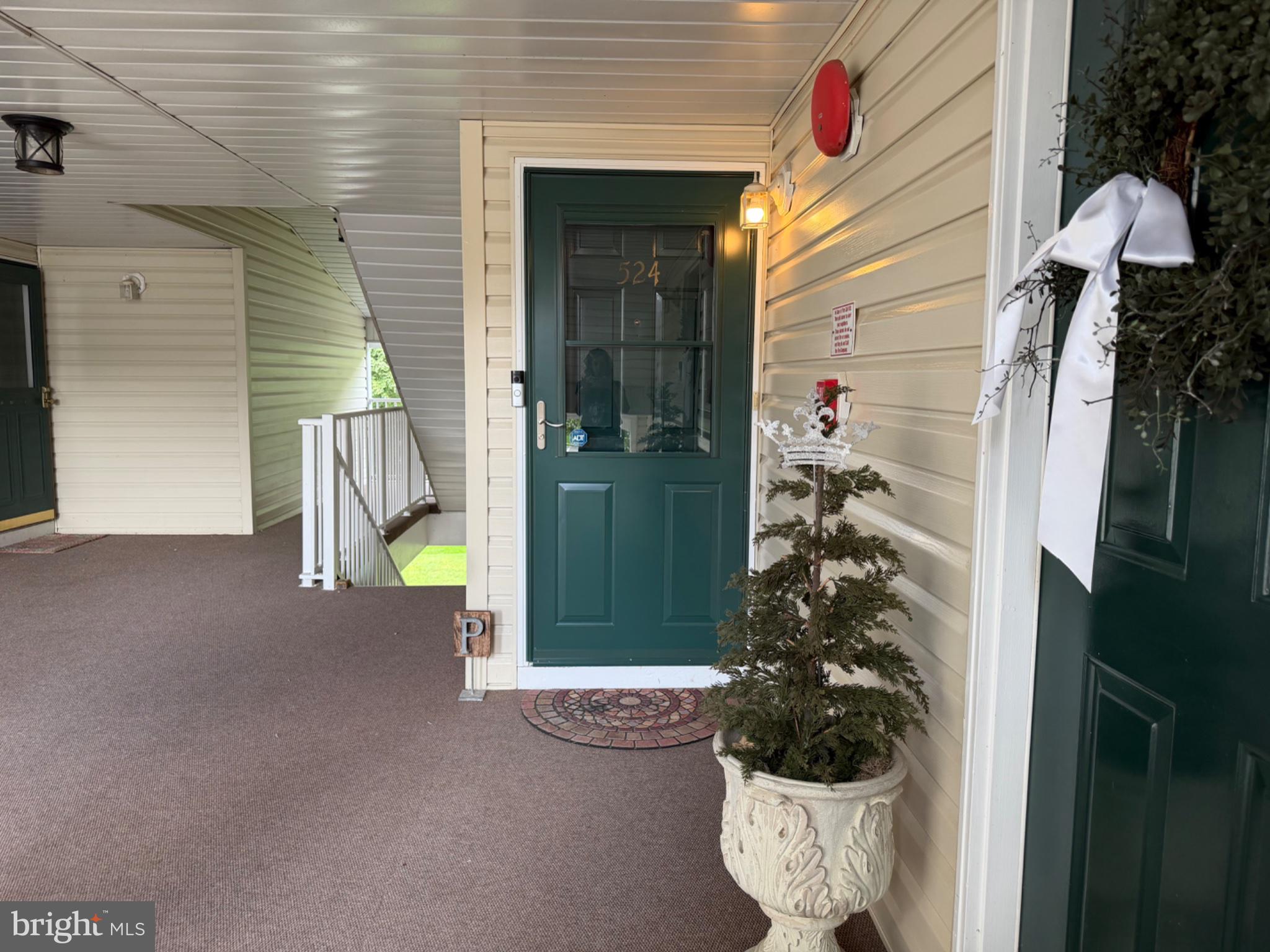 524 WALDEN CIRCLE