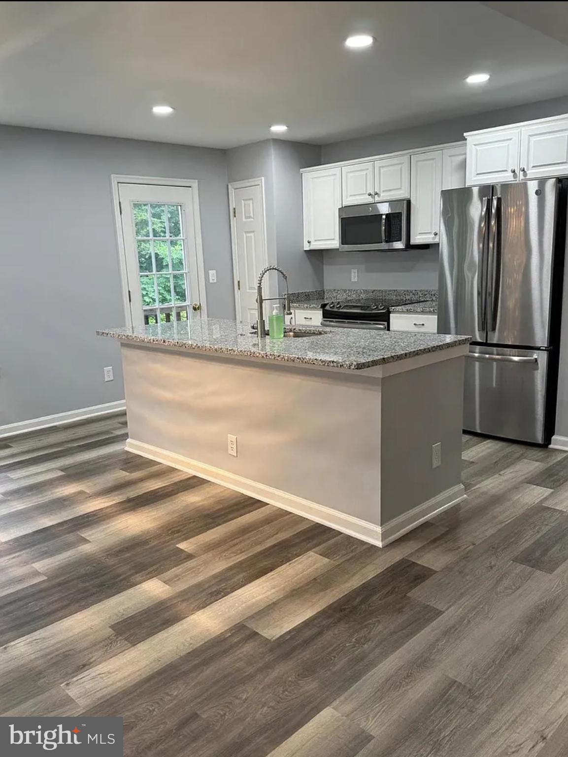 44 HIDDEN LAKE DRIVE