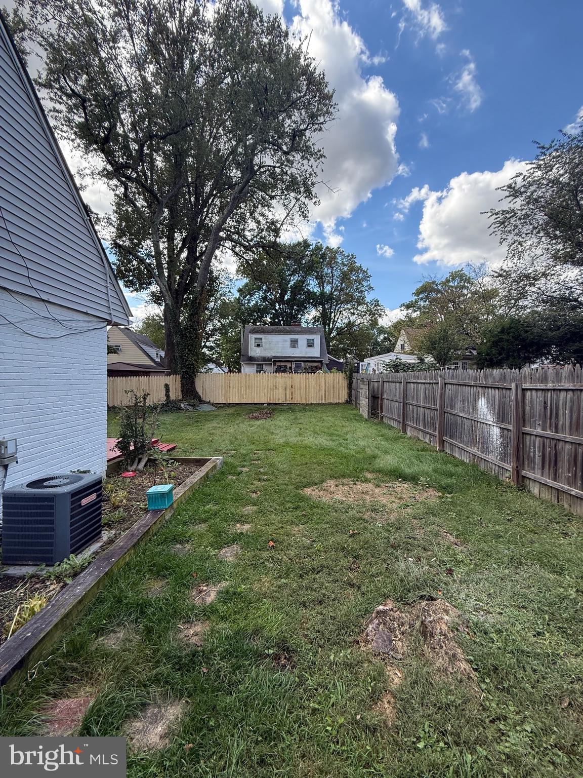 GLENMONT HILLS - Residential