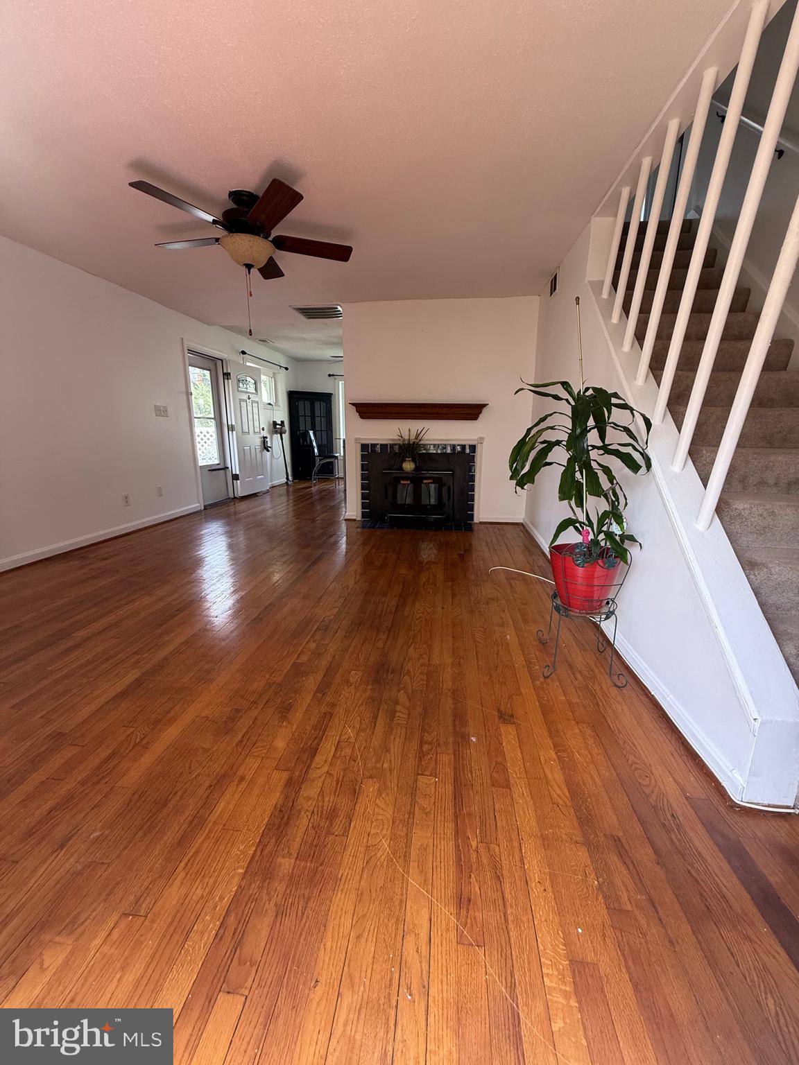 GLENMONT HILLS - Residential