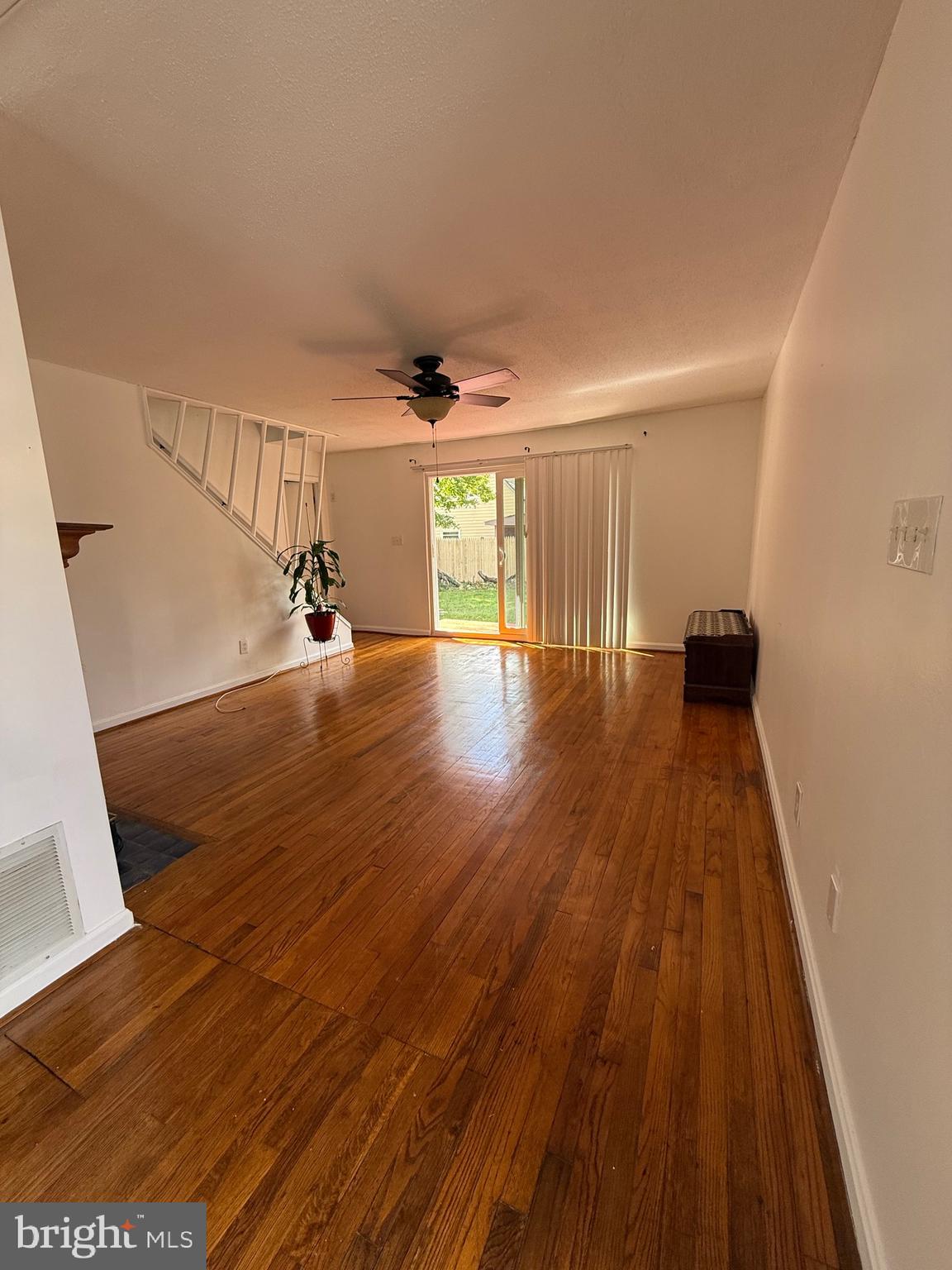 GLENMONT HILLS - Residential