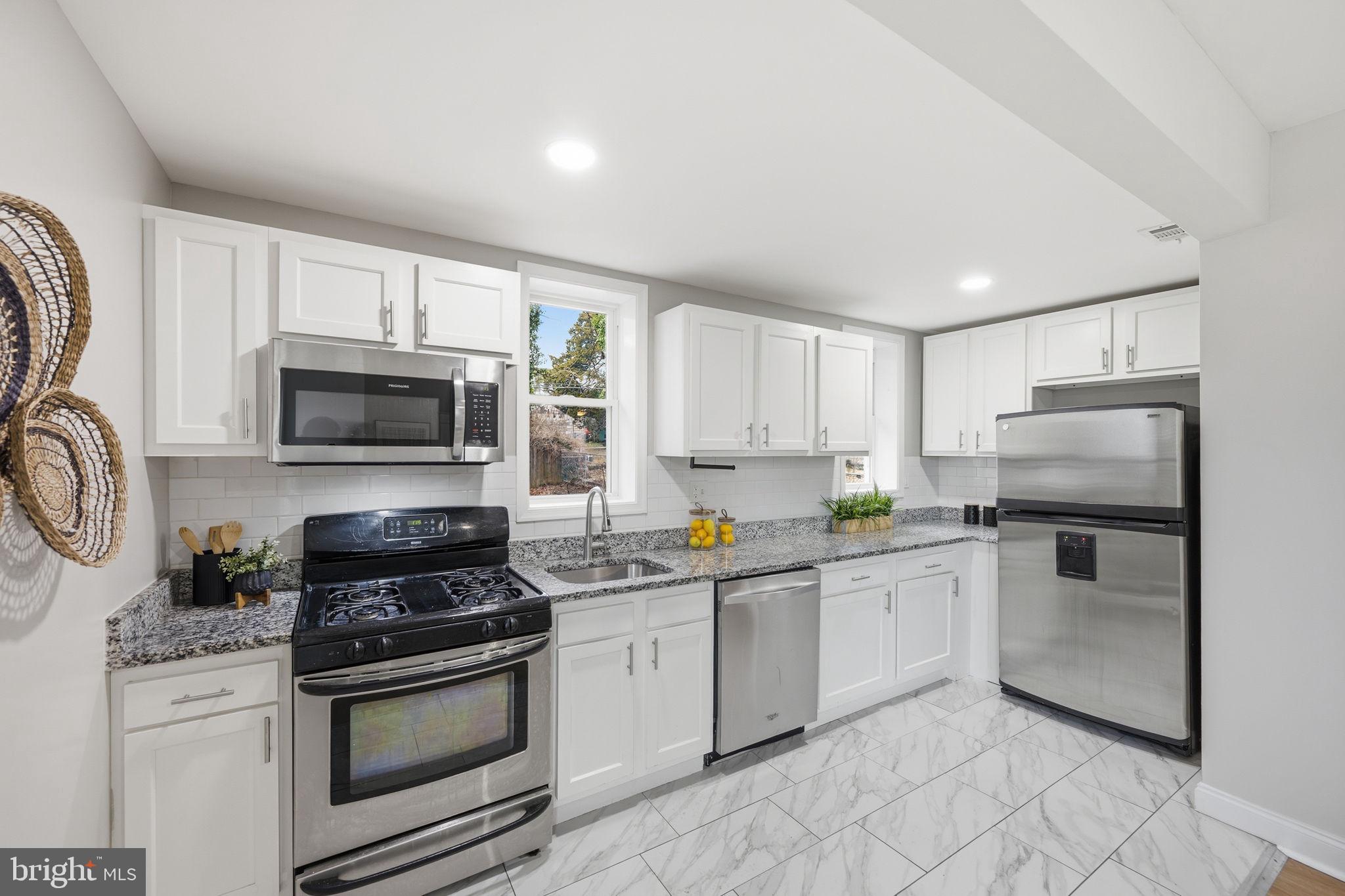 WILSON HEIGHTS - Residential