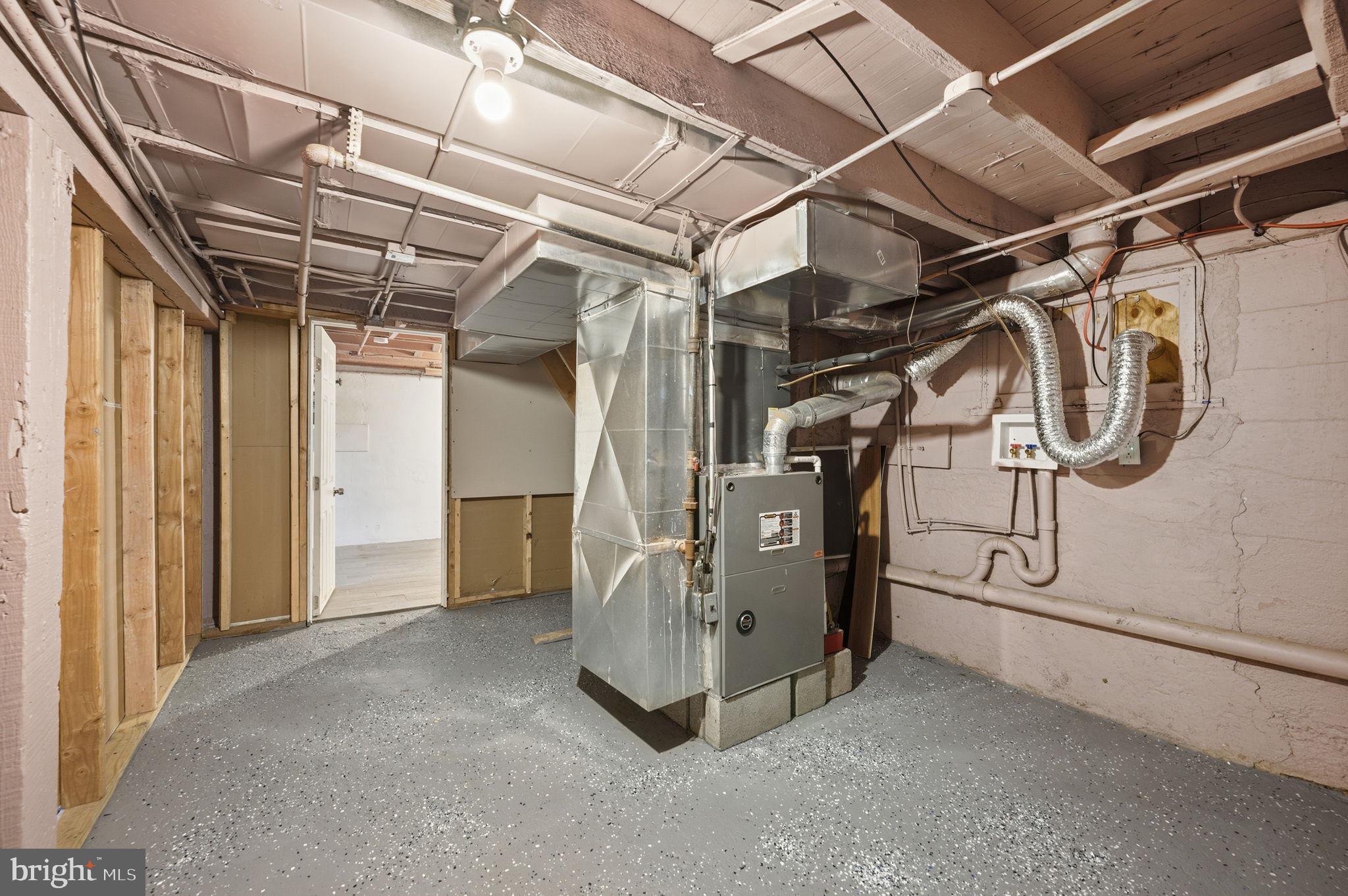 WILSON HEIGHTS - Residential