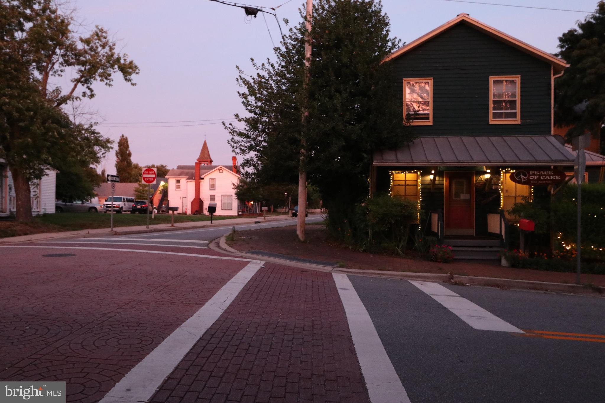 CLOVERFIELDS - Residential