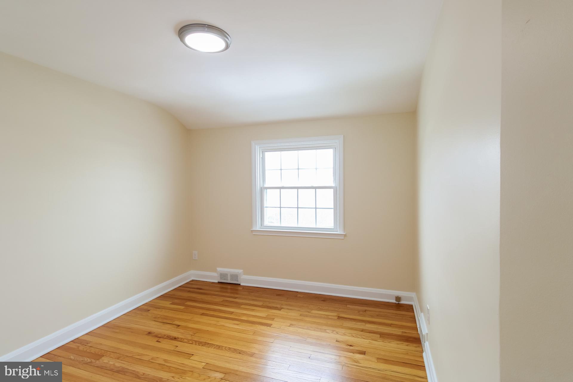 RIDGELEIGH - Residential