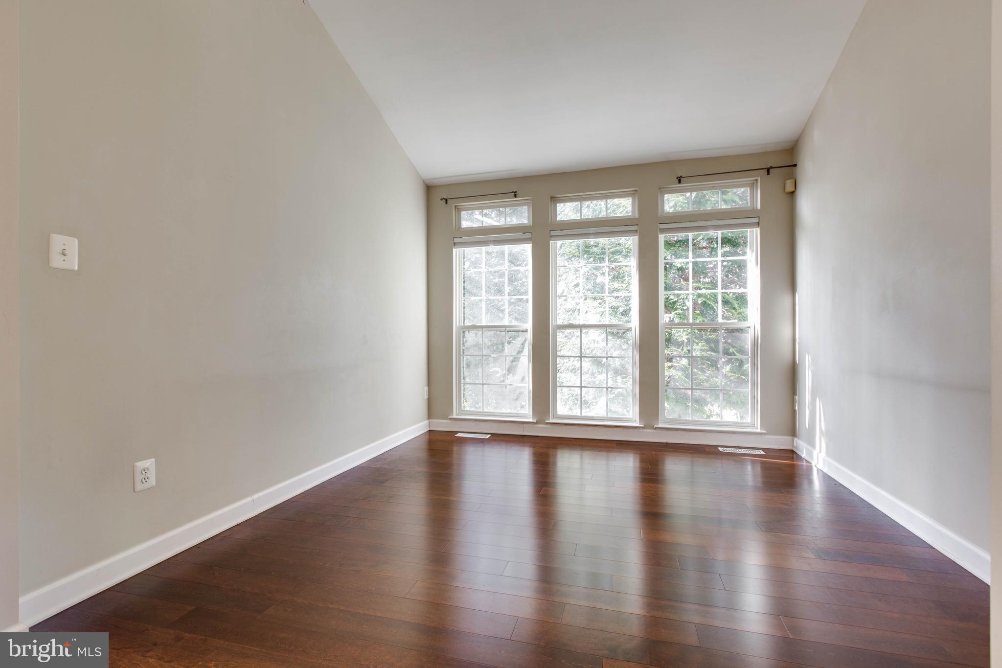 WAVERLY WOODS - Residential Lease