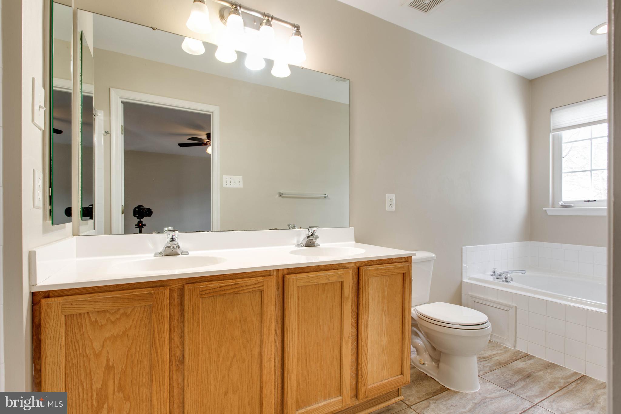 WAVERLY WOODS - Residential Lease