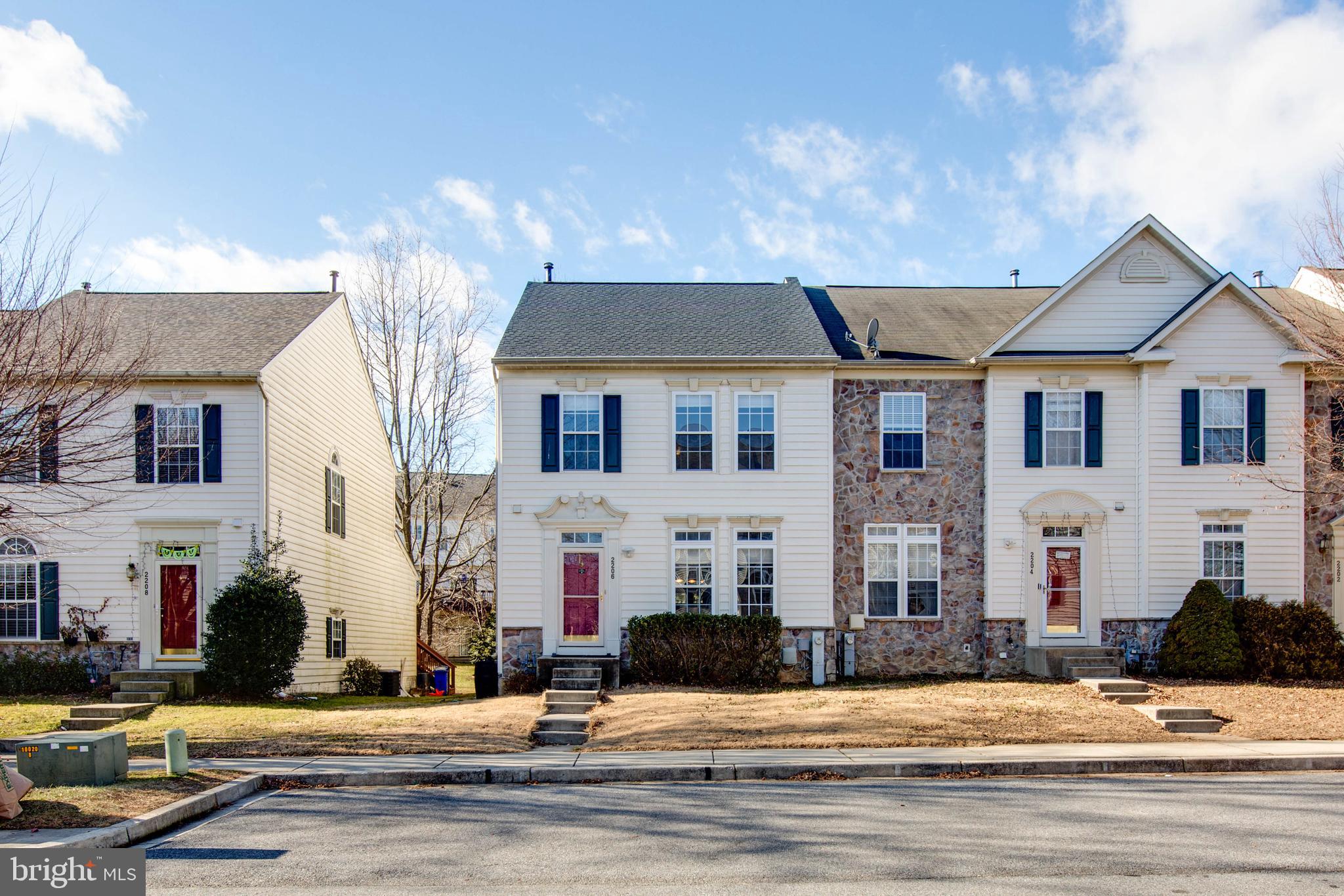 WAVERLY WOODS - Residential Lease