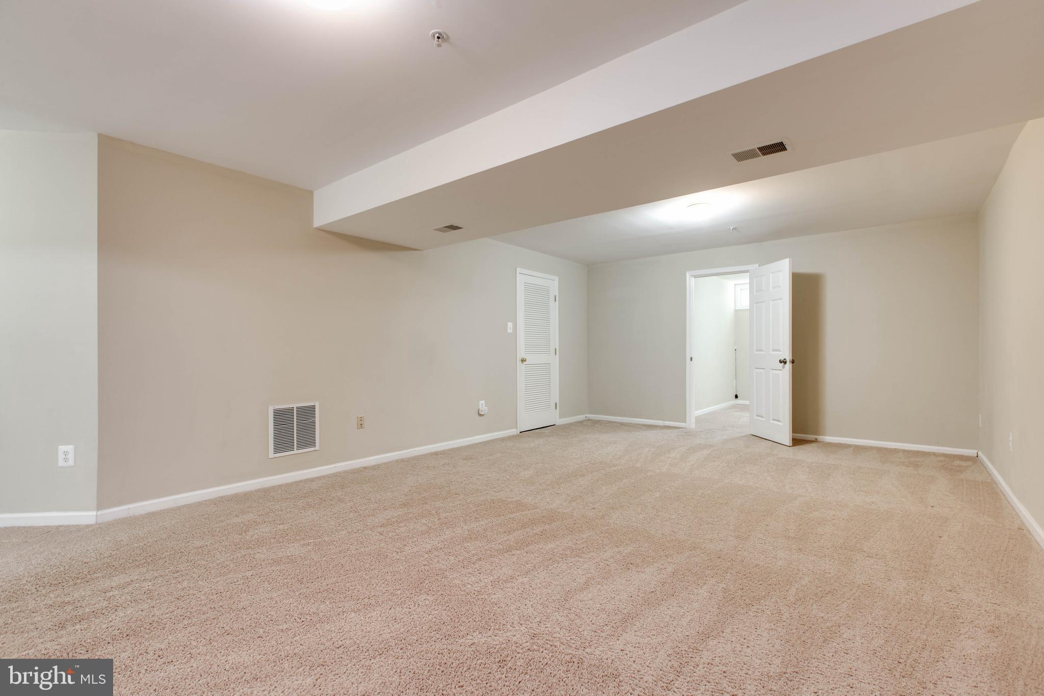 WAVERLY WOODS - Residential Lease