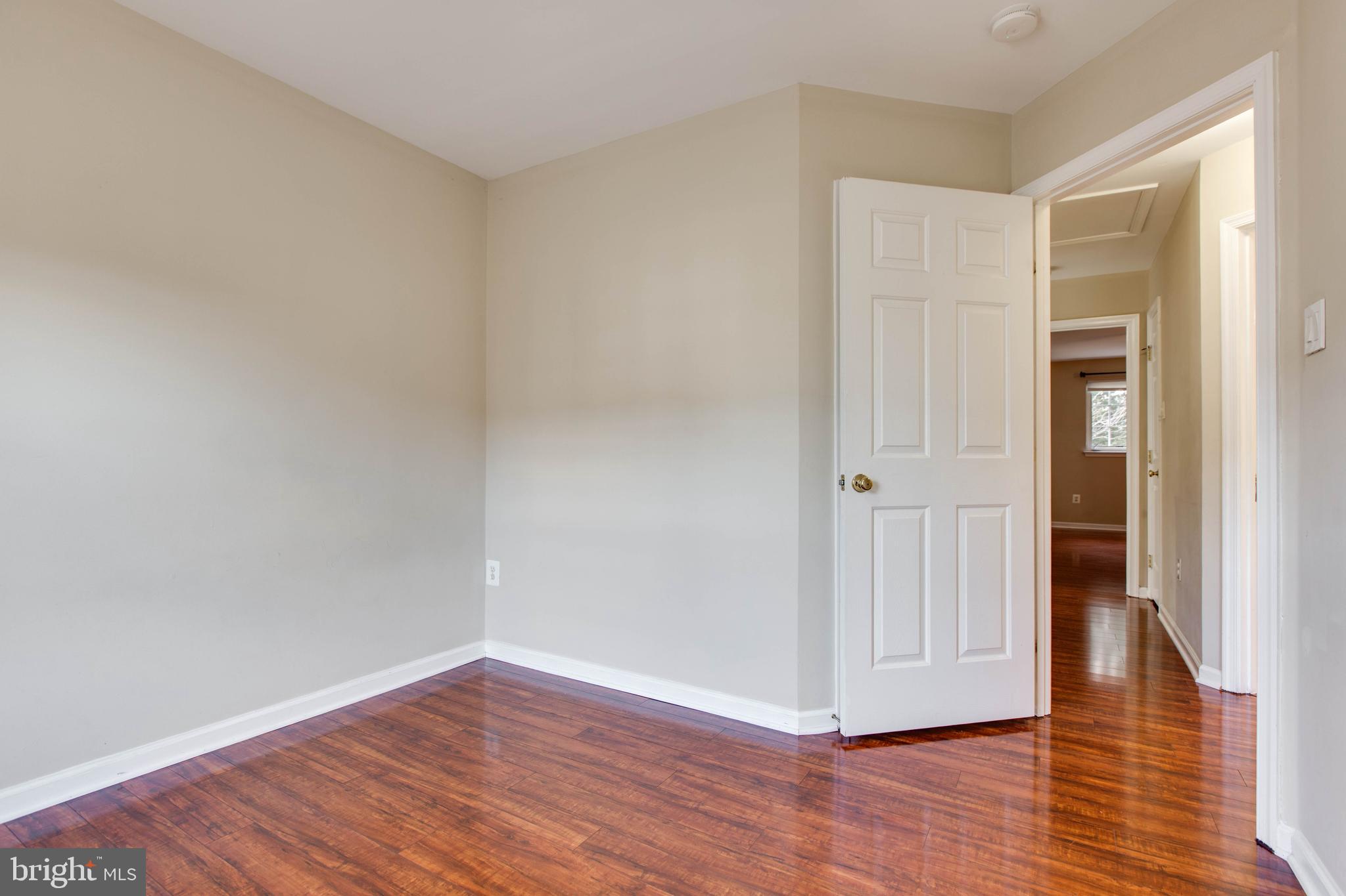 WAVERLY WOODS - Residential Lease