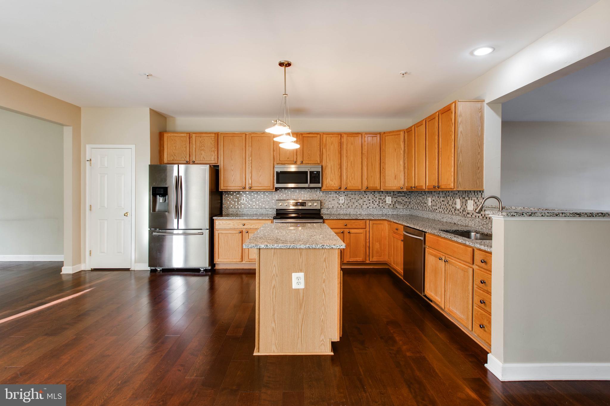 WAVERLY WOODS - Residential Lease