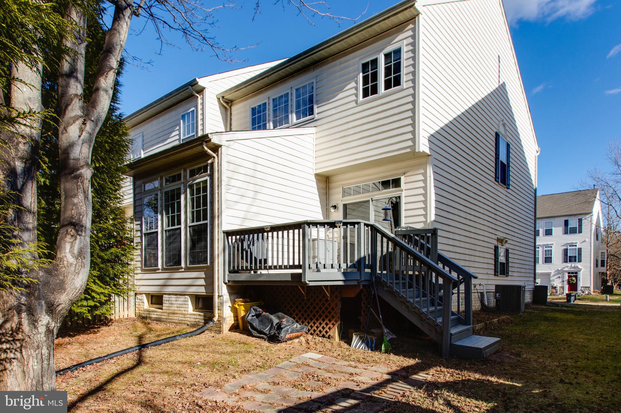 WAVERLY WOODS - Residential Lease