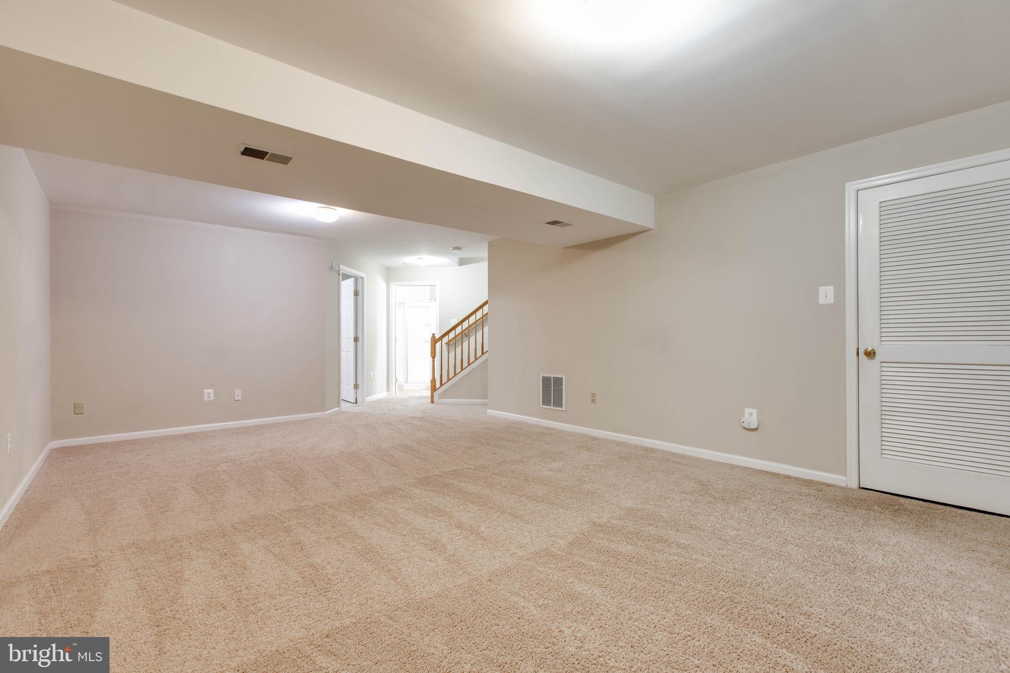 WAVERLY WOODS - Residential Lease