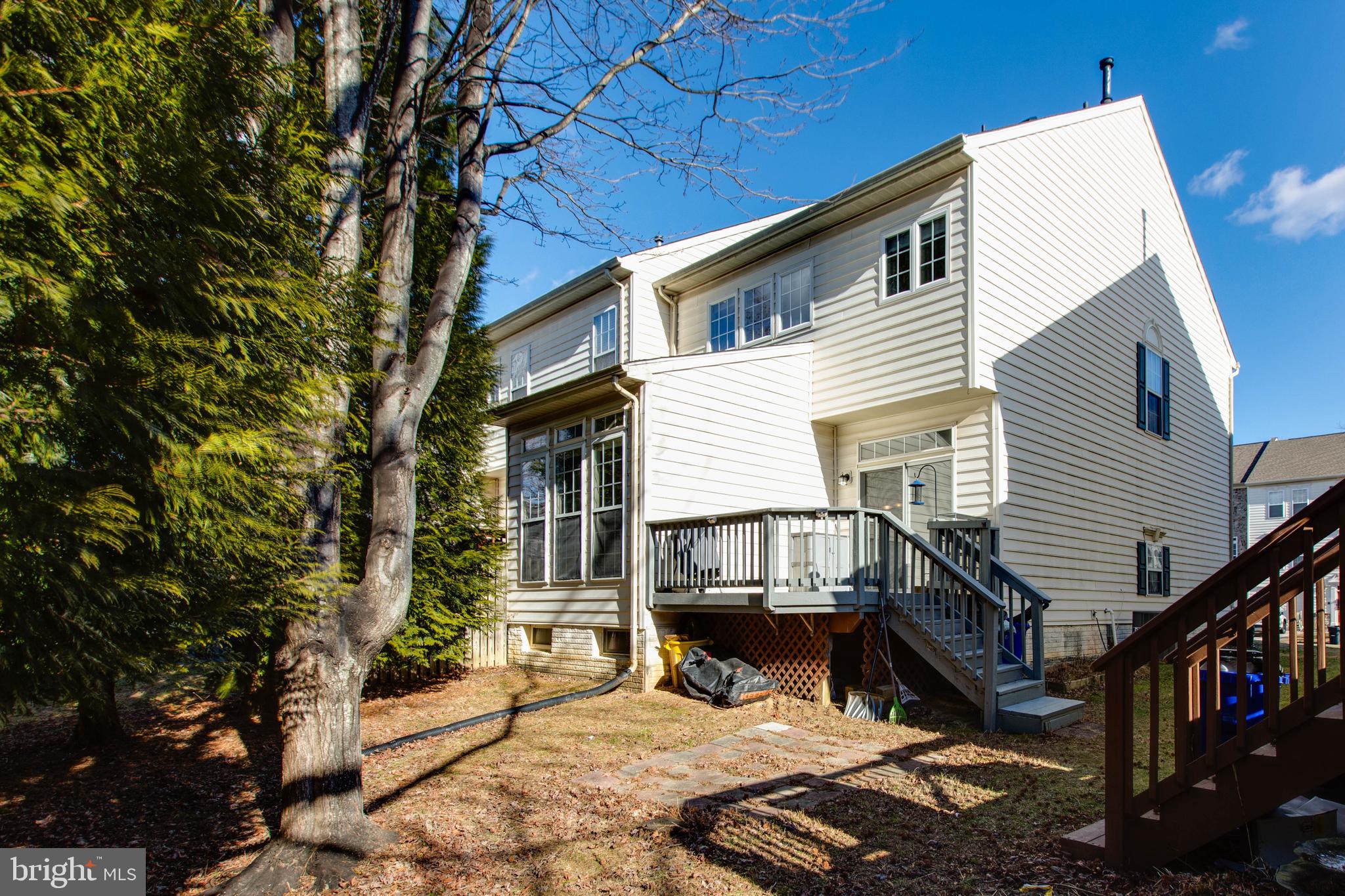 WAVERLY WOODS - Residential Lease