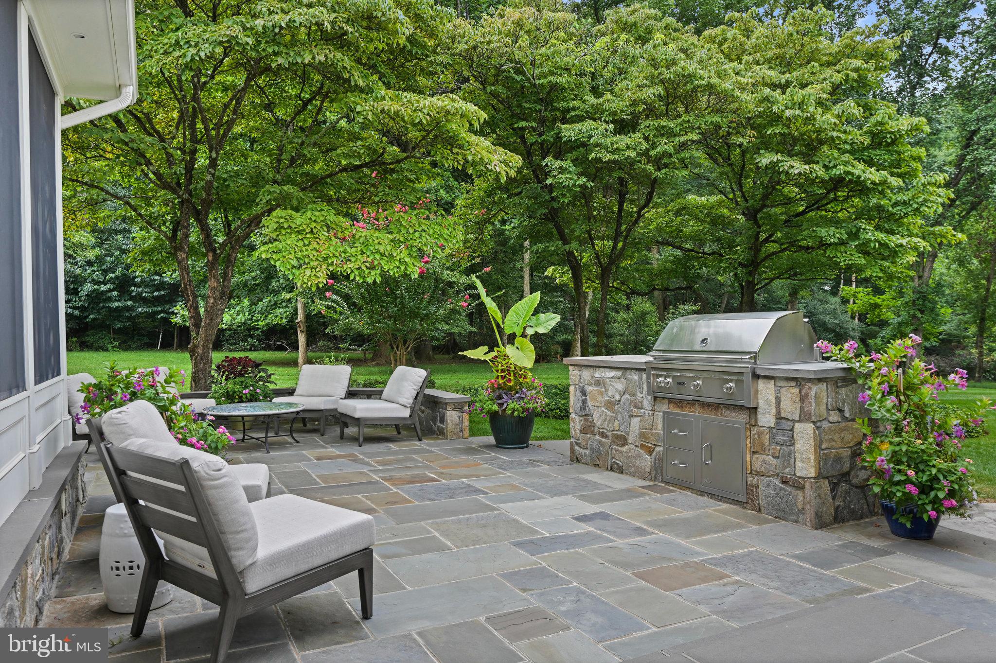 RIVER BEND ESTATES - Residential