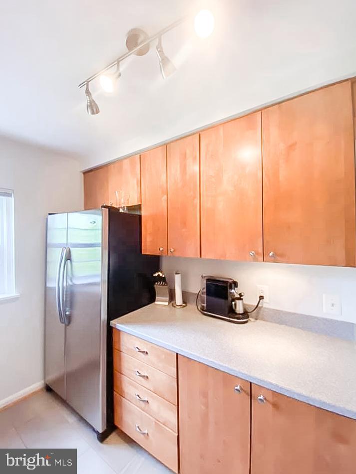 FAIRLINGTON COMMONS - Residential Lease