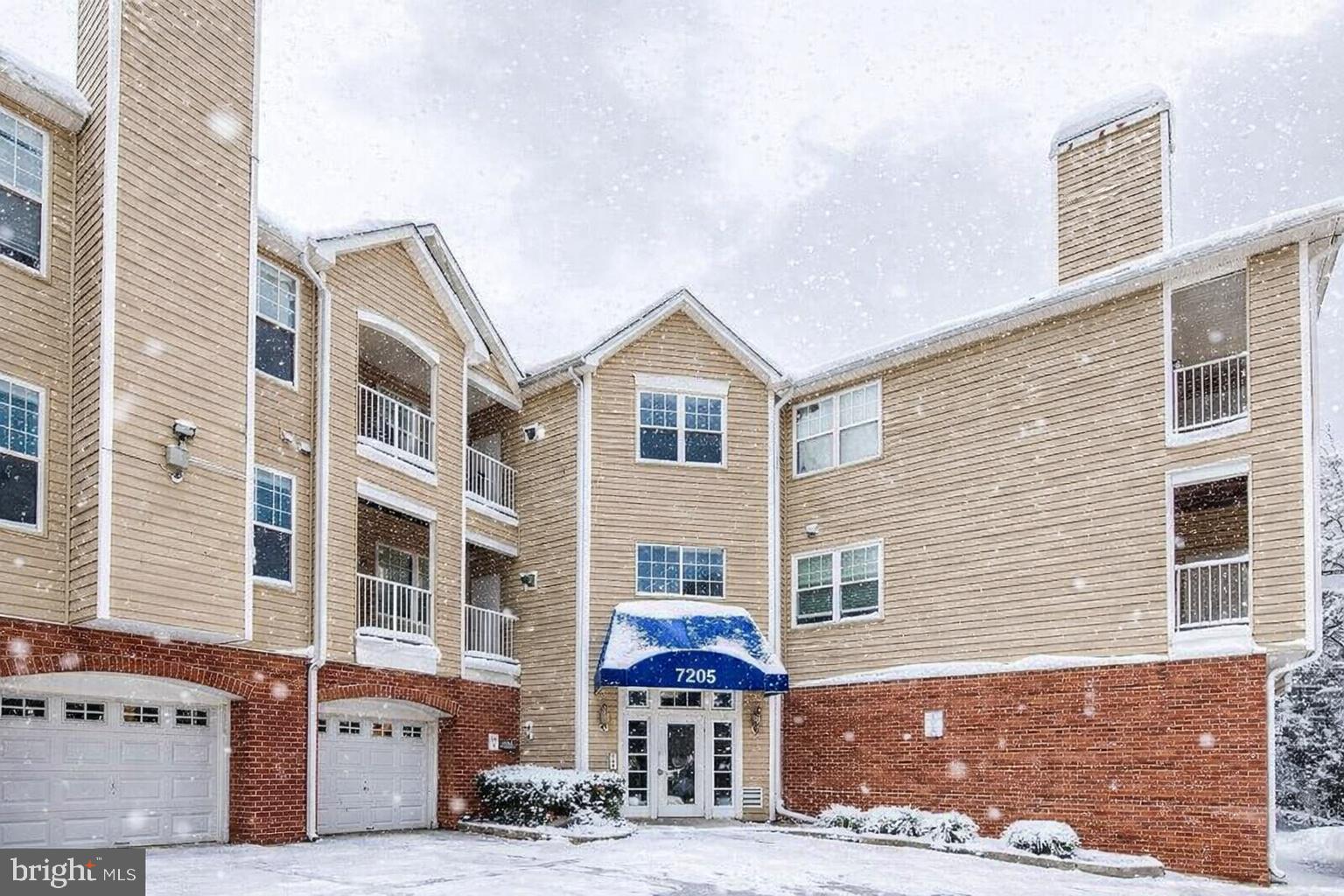 BRISTOL PARK - Residential