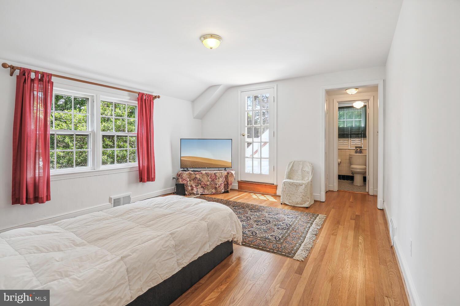 LOCUST HILL ESTATES - Residential