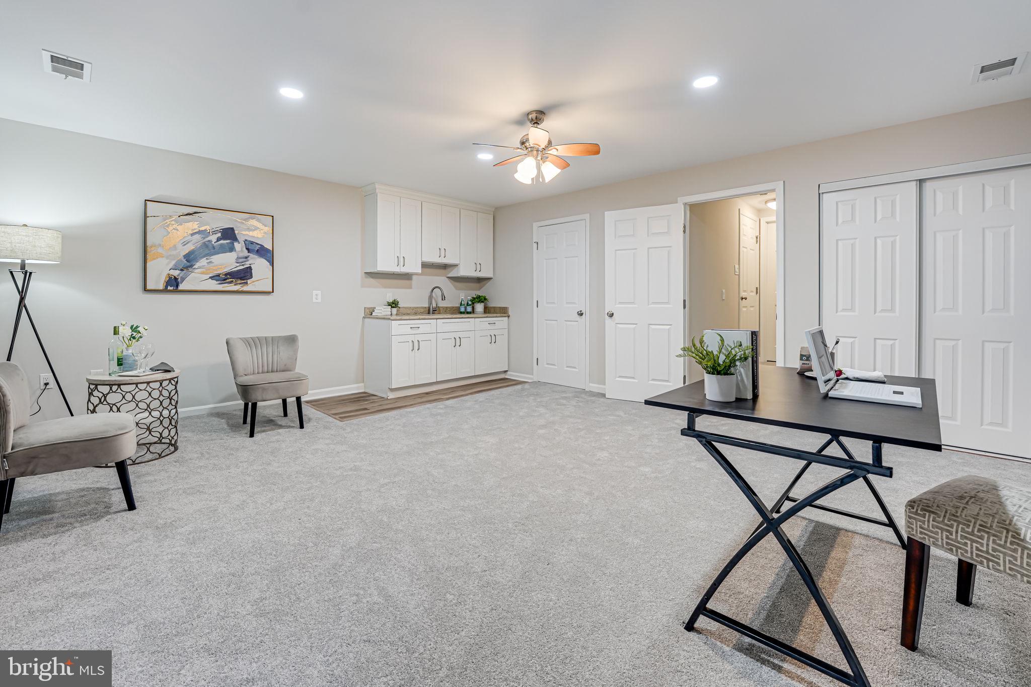 KINGSTOWNE - Residential