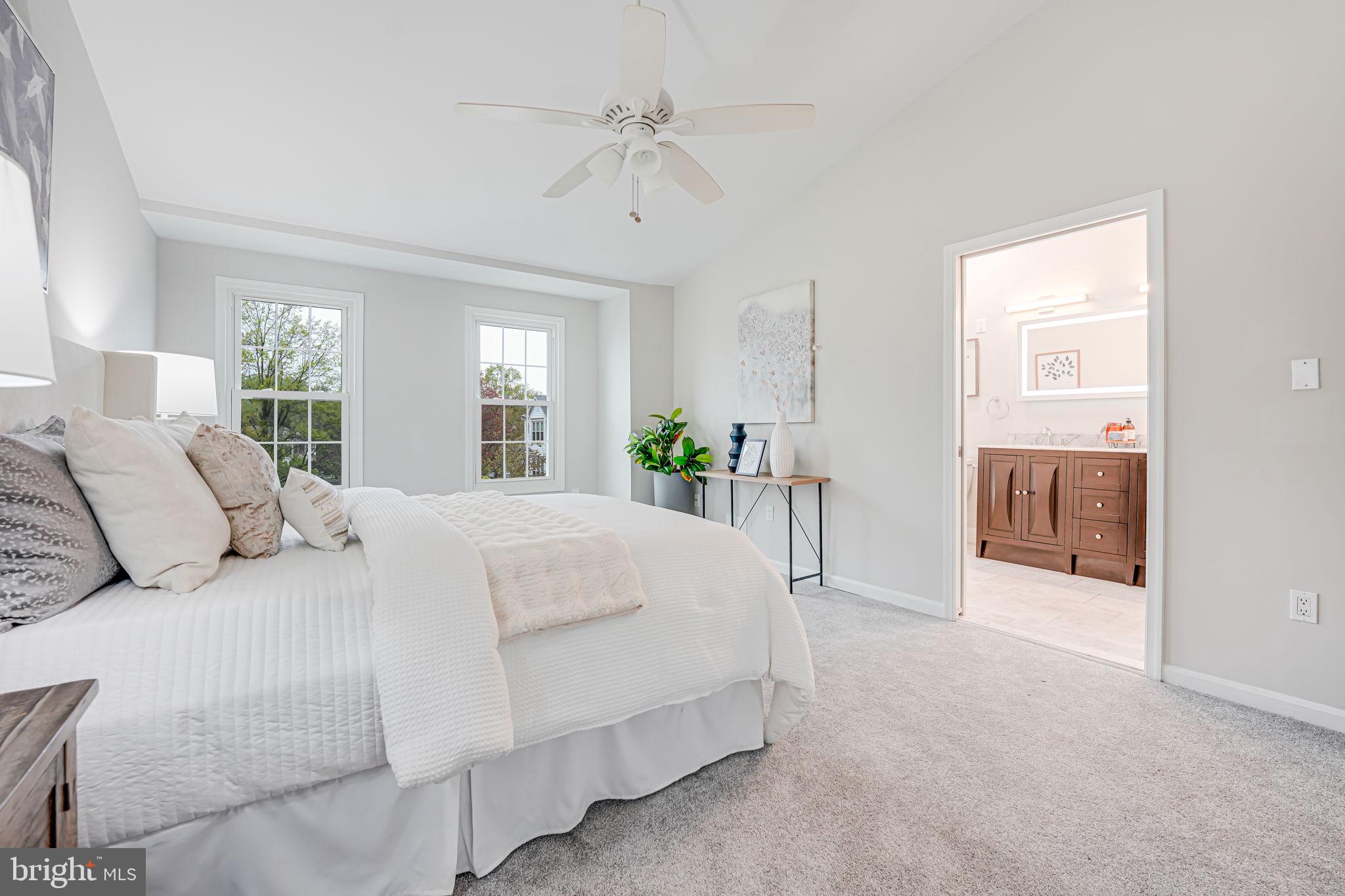 KINGSTOWNE - Residential