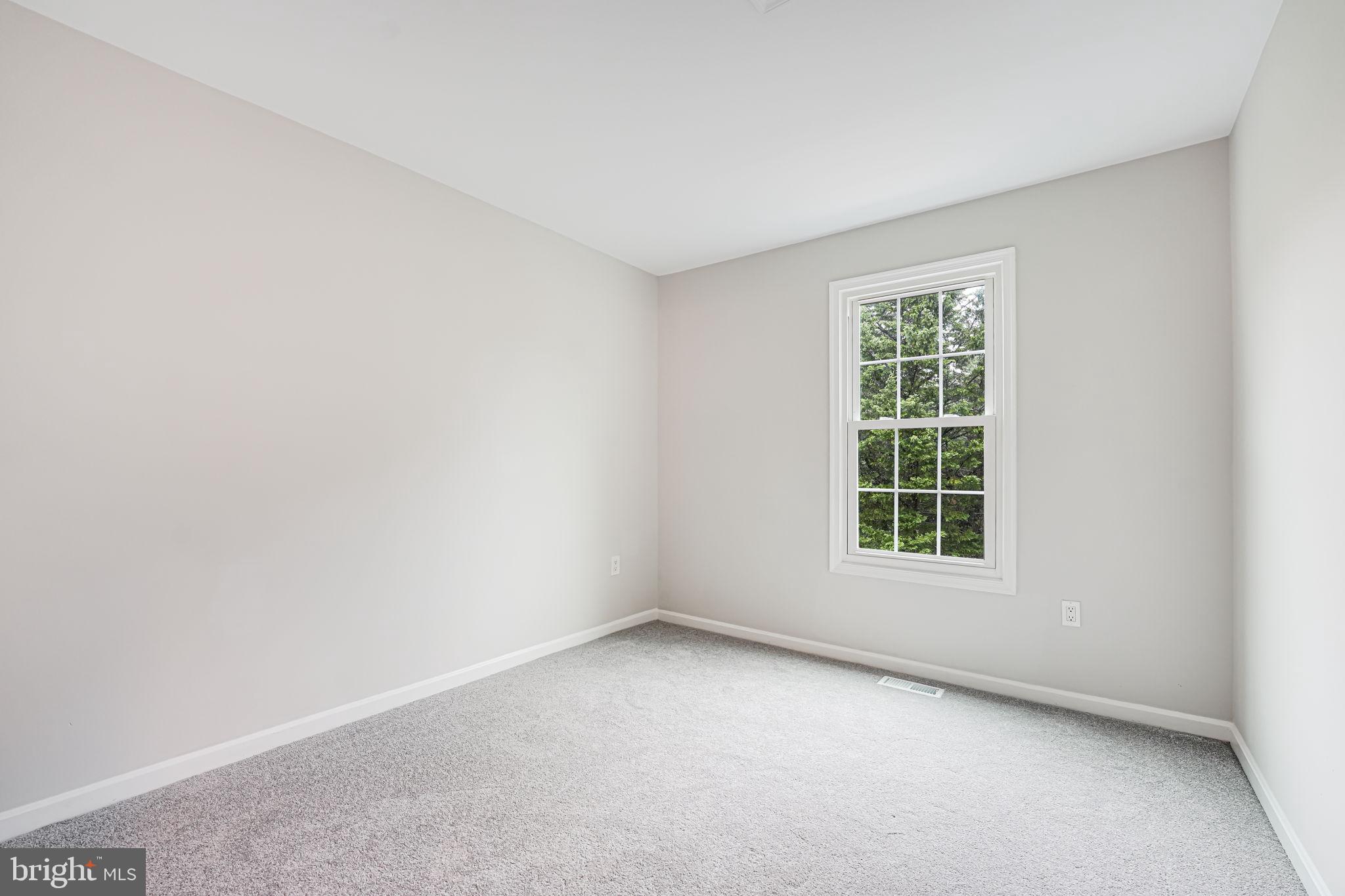 KINGSTOWNE - Residential