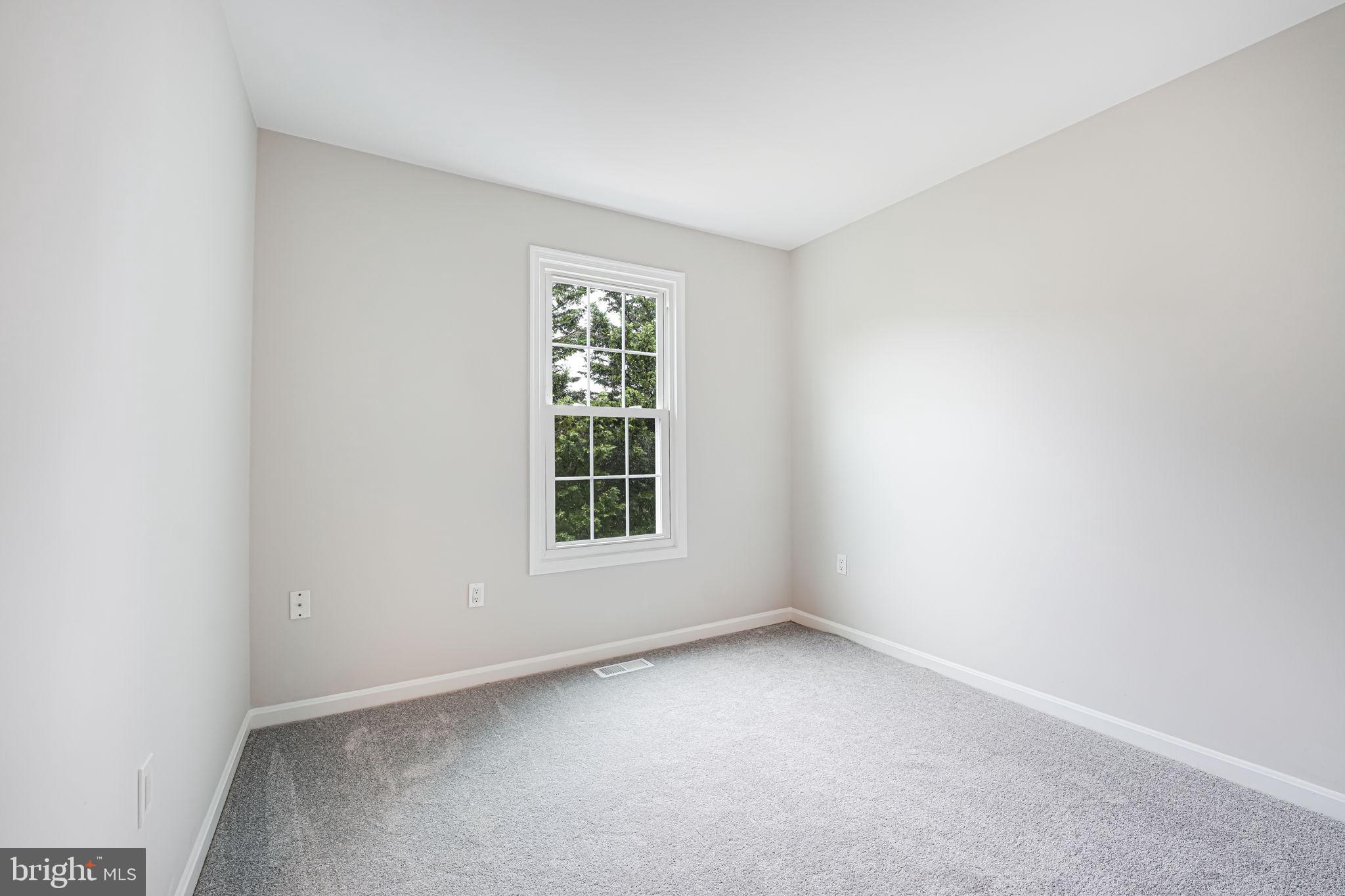 KINGSTOWNE - Residential