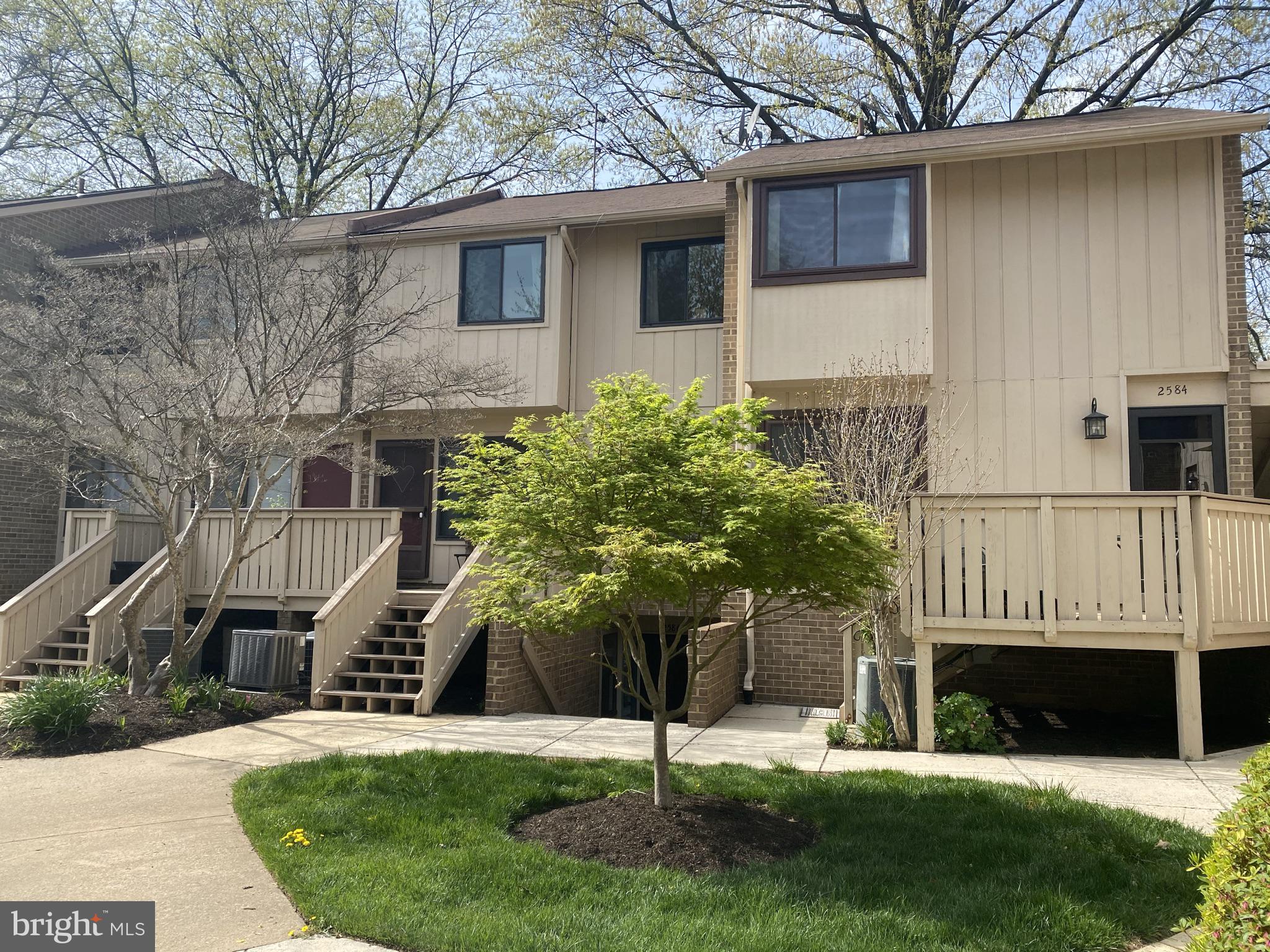 MOSBYS LANDING - Residential