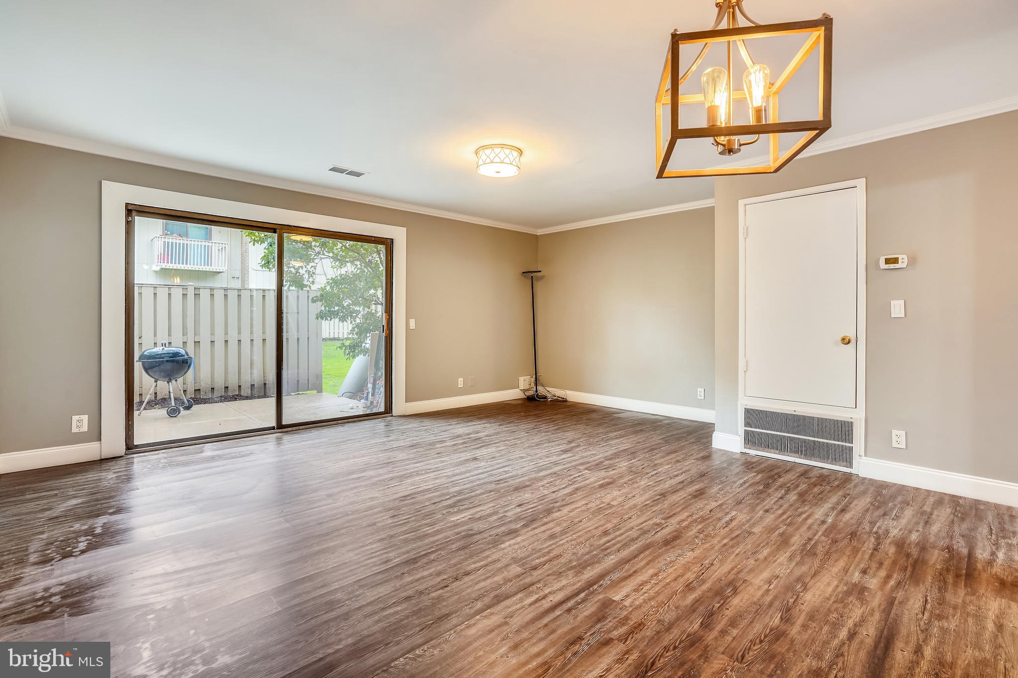 MOSBYS LANDING - Residential