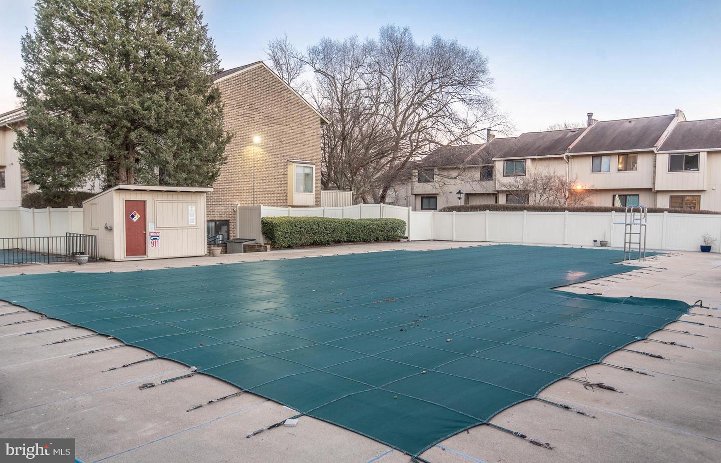 MOSBYS LANDING - Residential