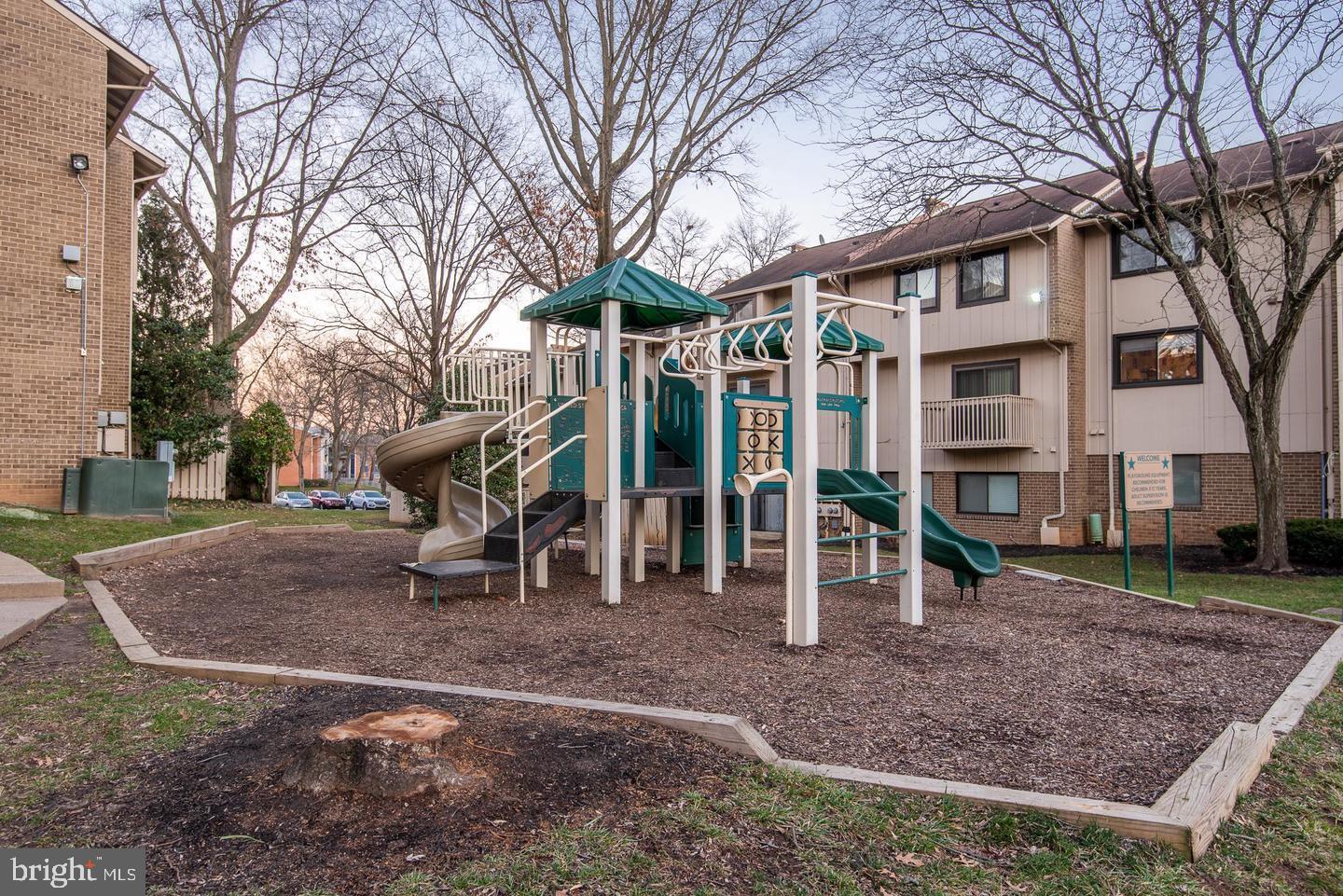 MOSBYS LANDING - Residential