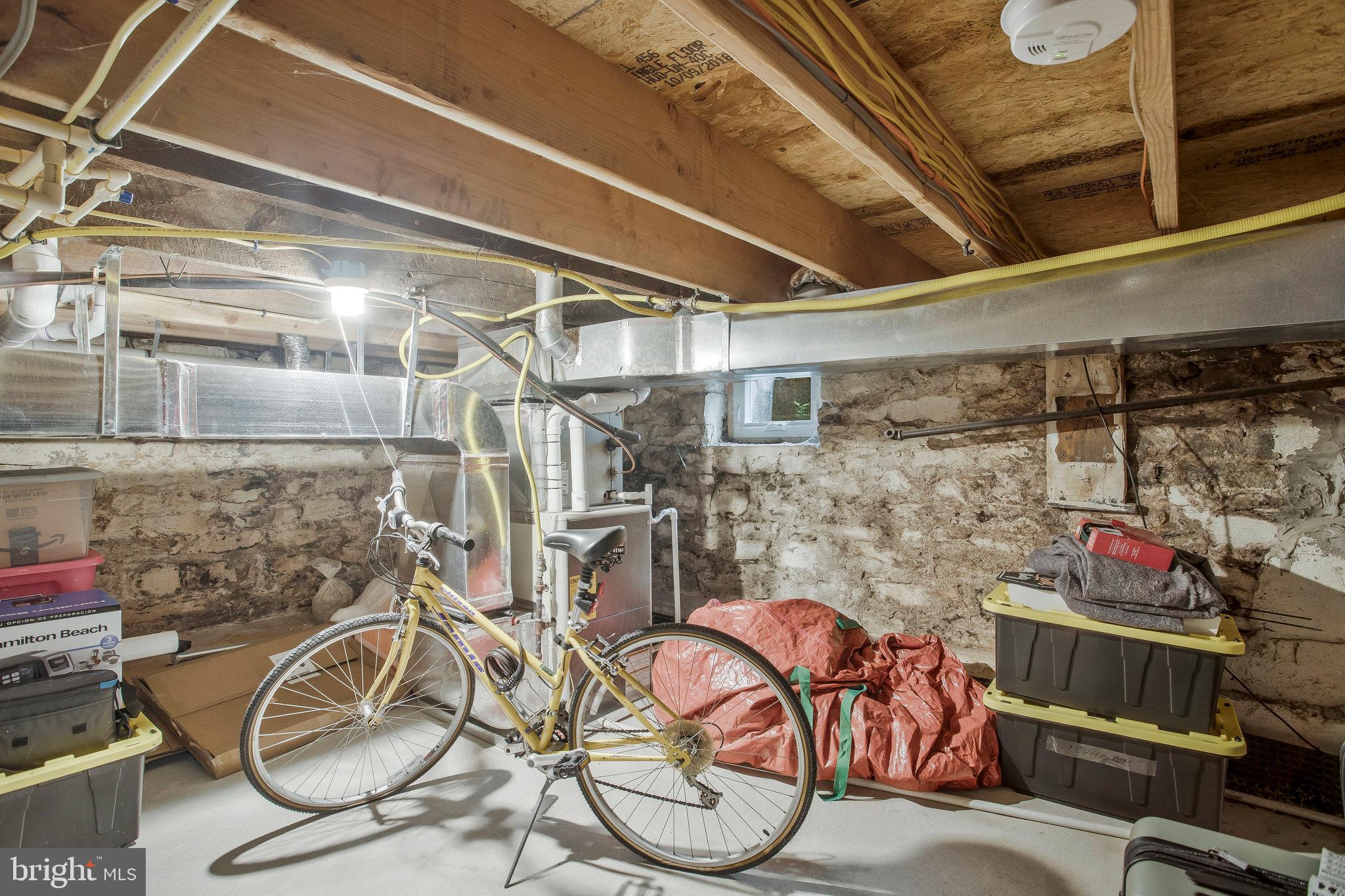 HAMPDEN HISTORIC DISTRICT - Residential