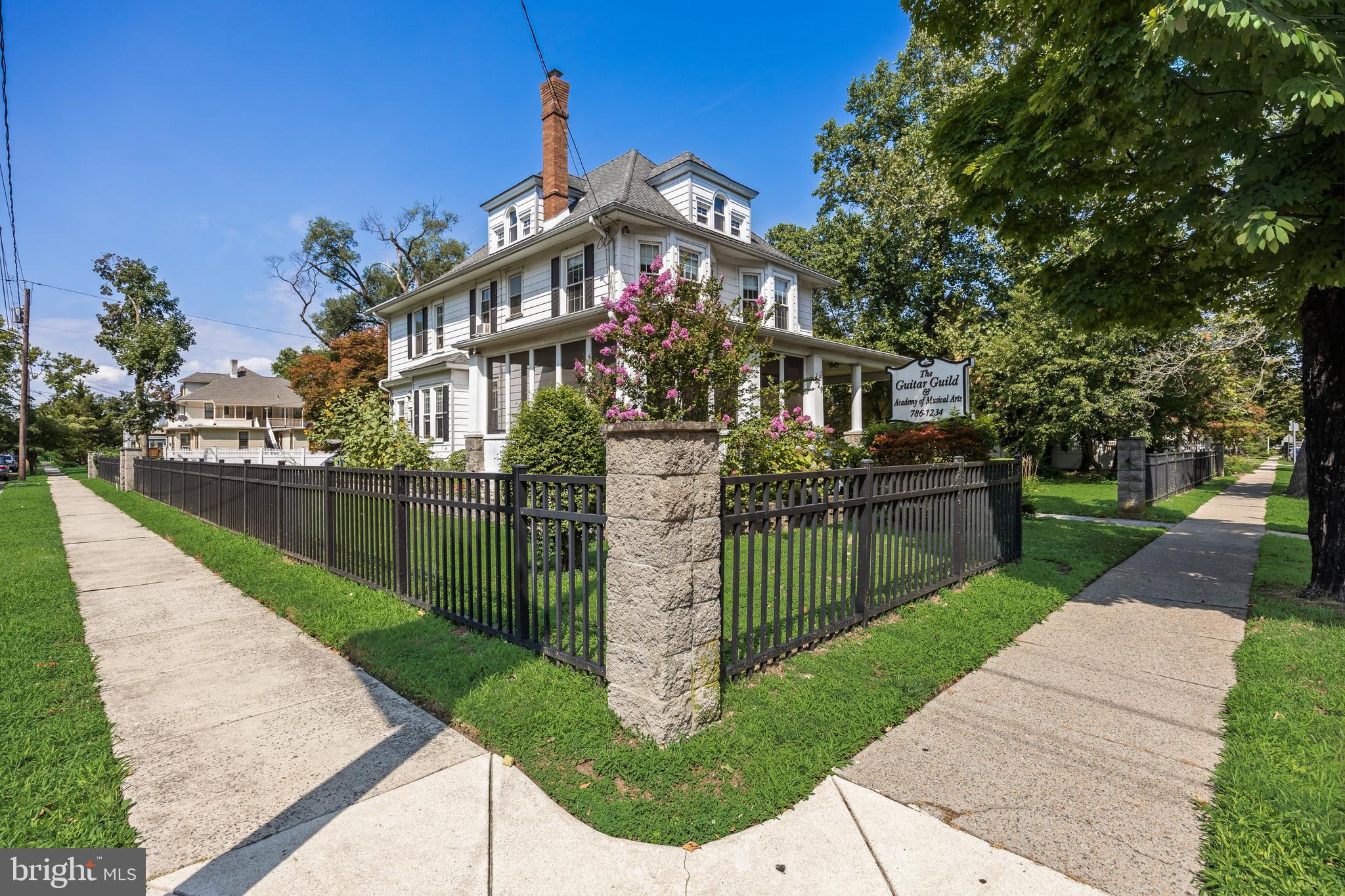 329 CINNAMINSON AVENUE