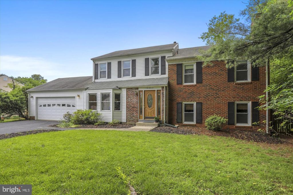 Photo of 15602 Bondy Lane, GAITHERSBURG, MD 20878 (MLS # MDMC2202942)