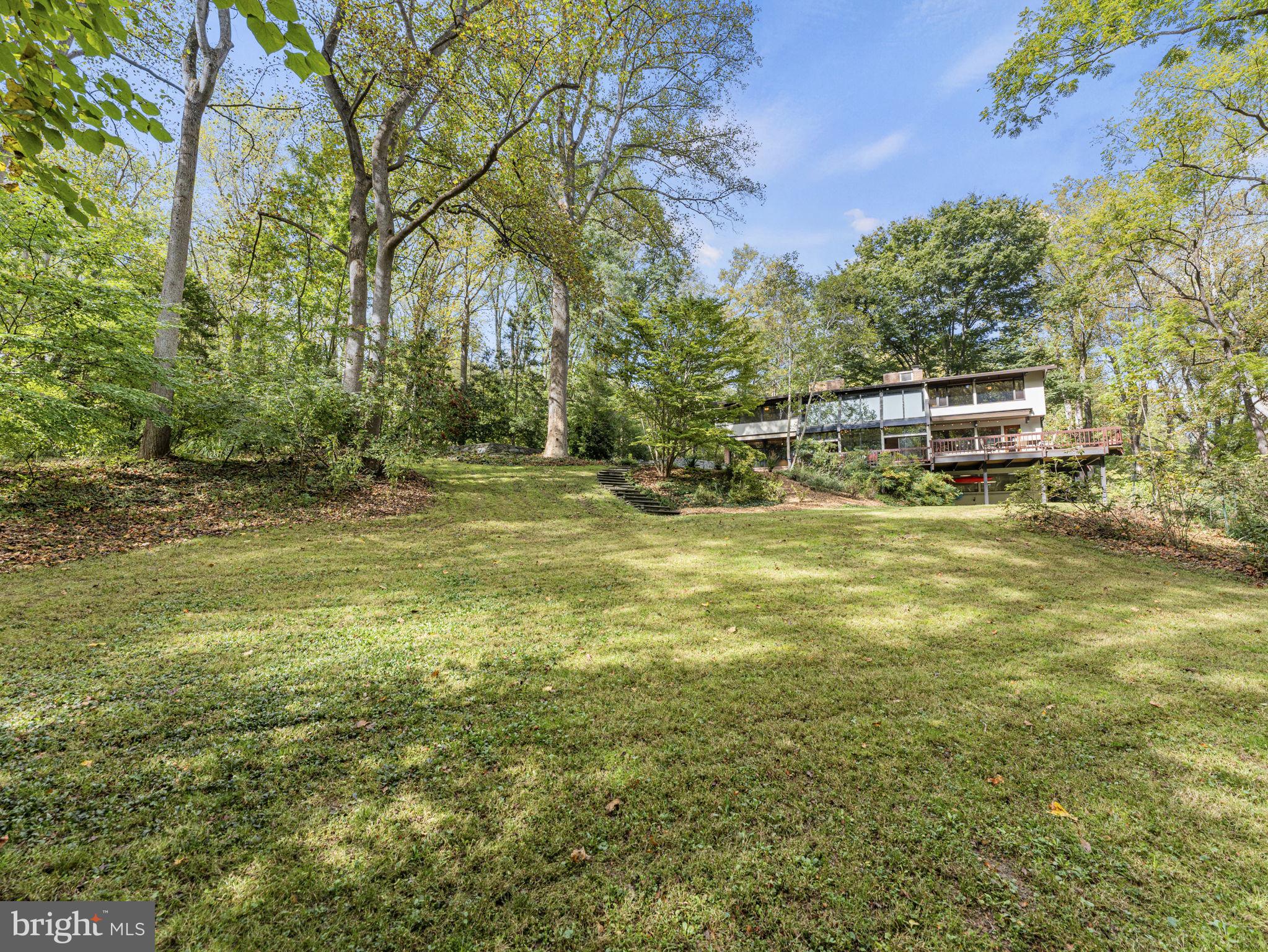 POTOMAC OUTSIDE - Residential