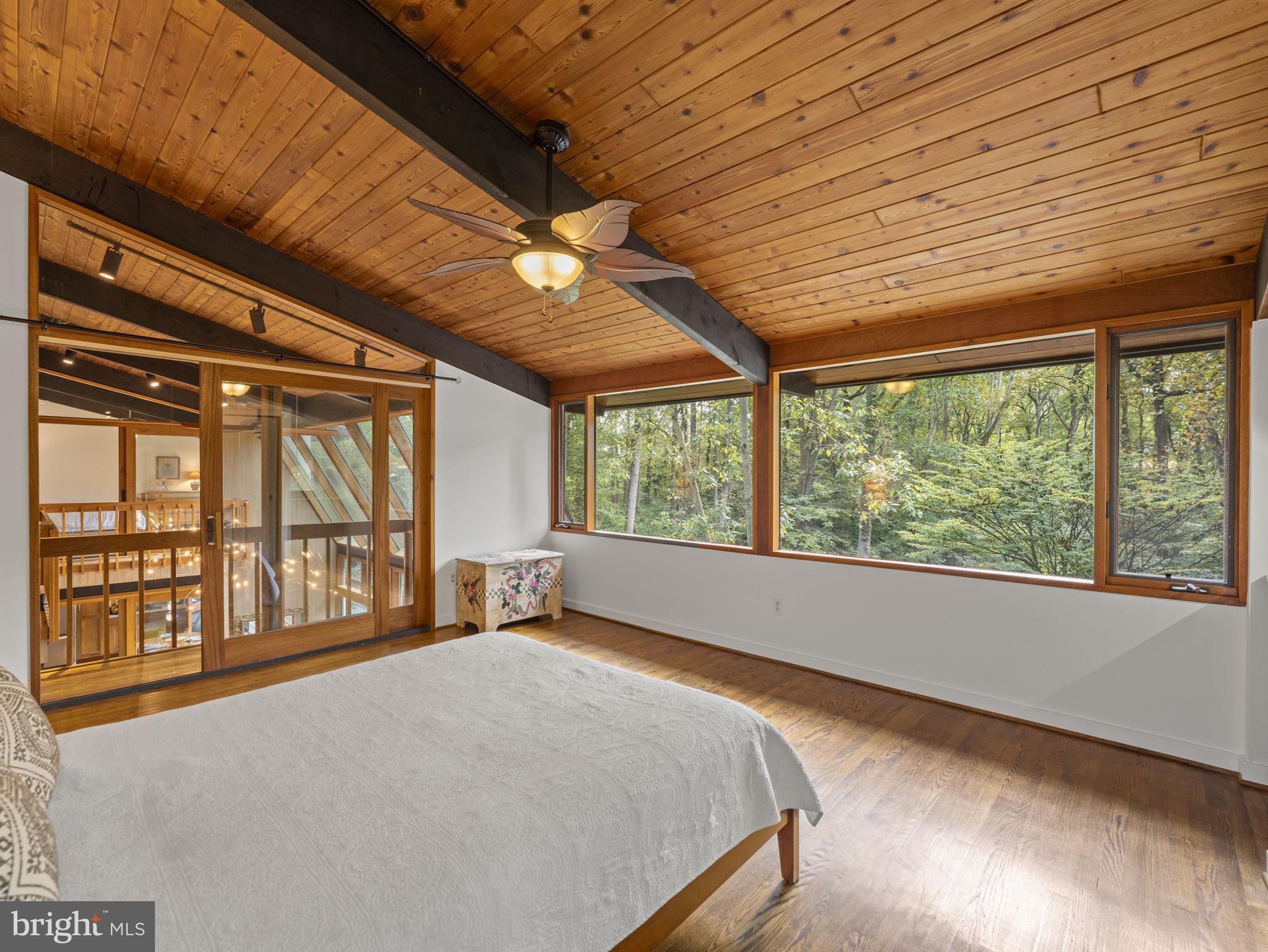 POTOMAC OUTSIDE - Residential