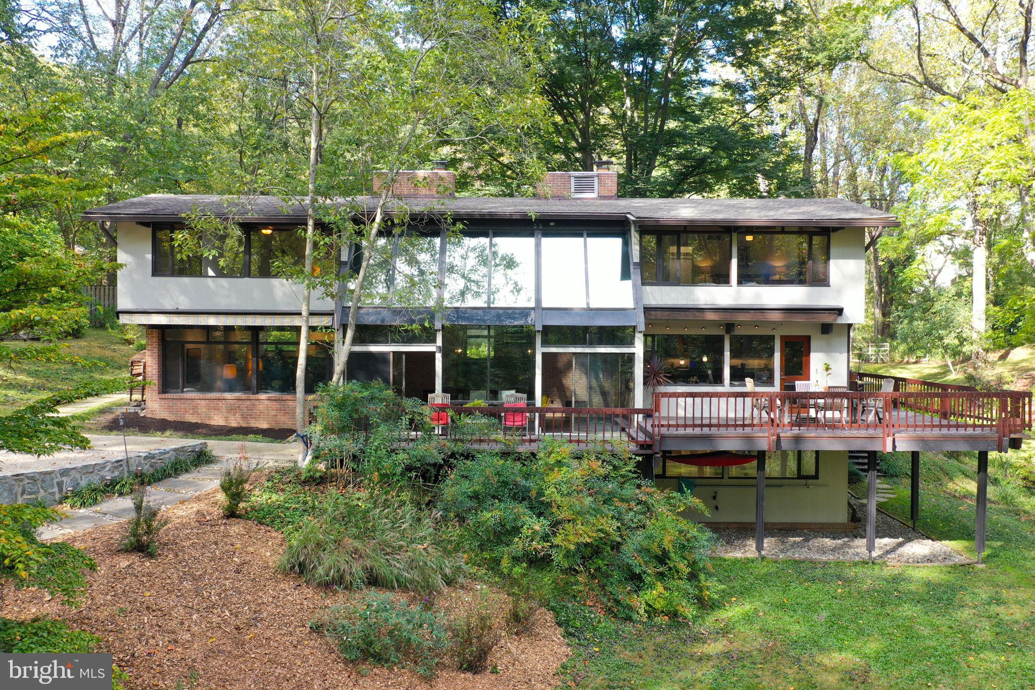 POTOMAC OUTSIDE - Residential