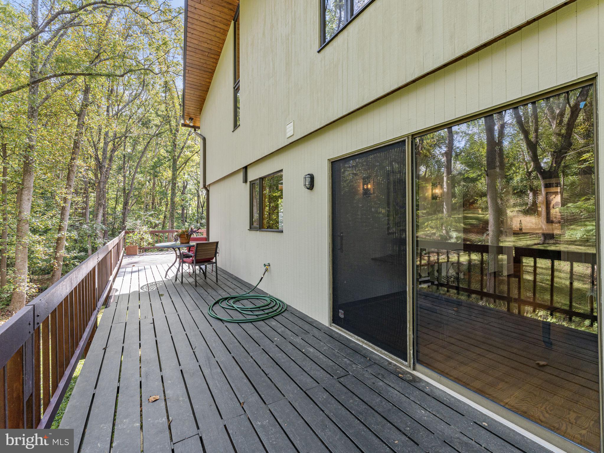 POTOMAC OUTSIDE - Residential