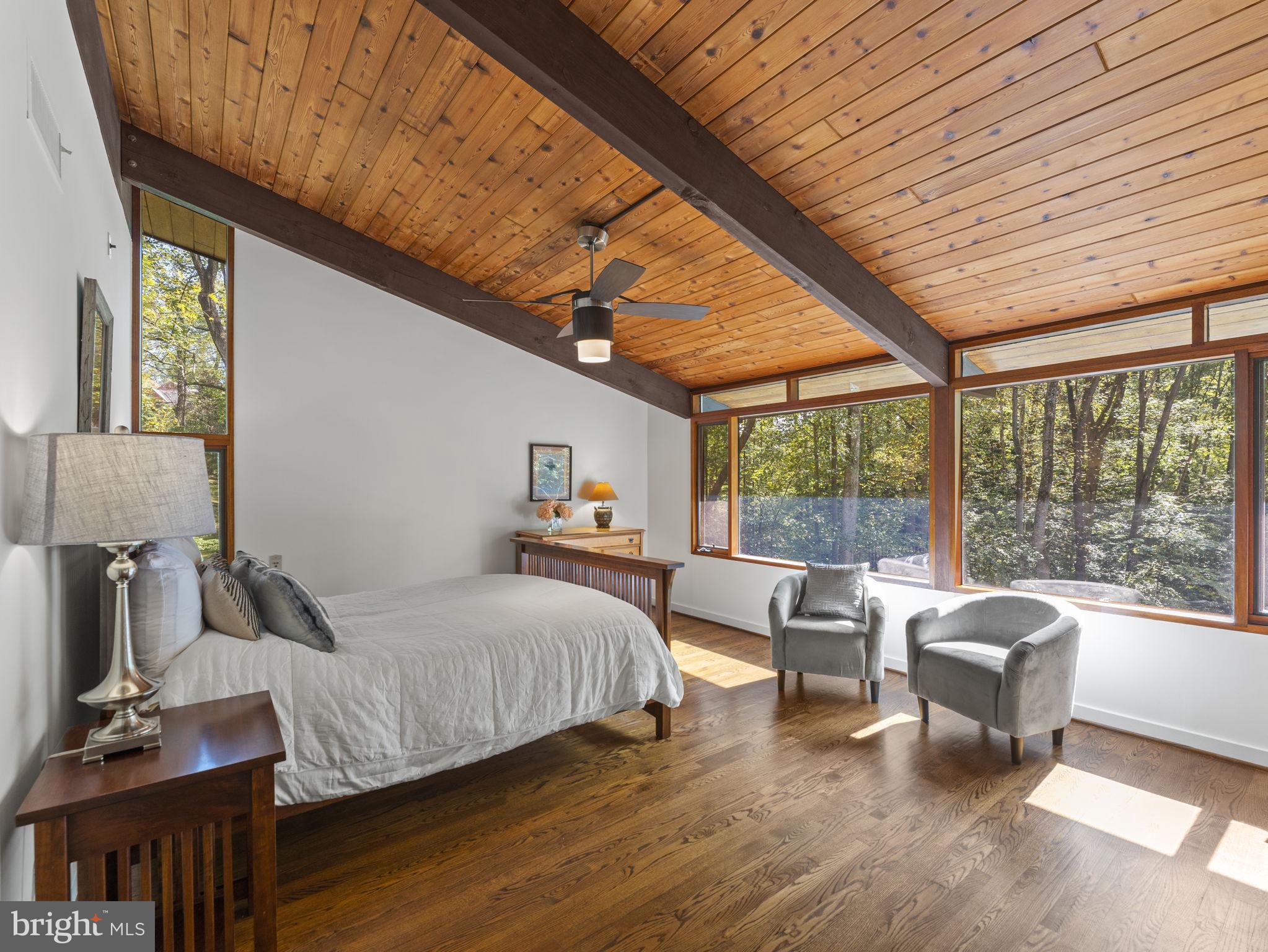 POTOMAC OUTSIDE - Residential